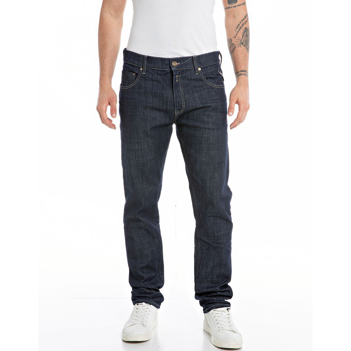 Image of Mickym Tapered Jeans in Slim Fit and Mid Rise