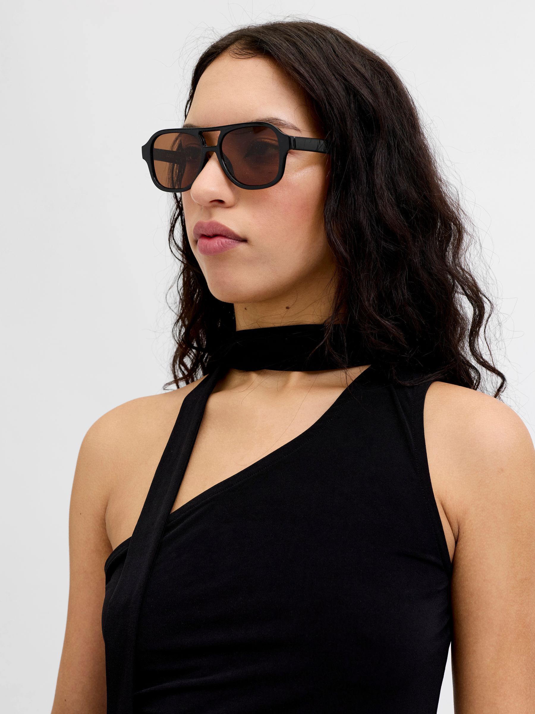 Des Lunettes De Soleil, JJXX