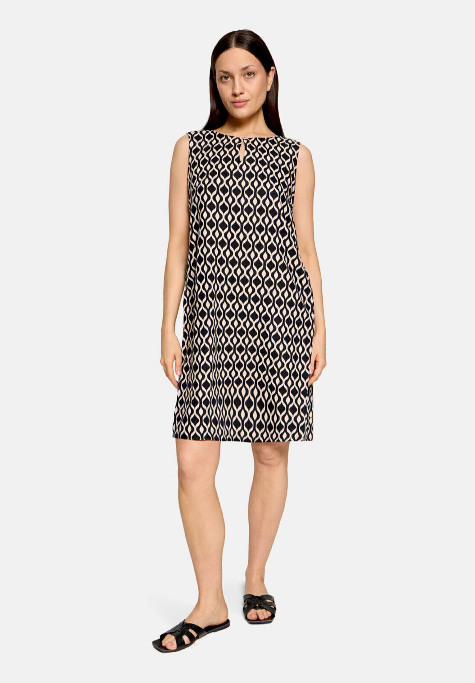 Robe en lin sans manches, BETTY BARCLAY