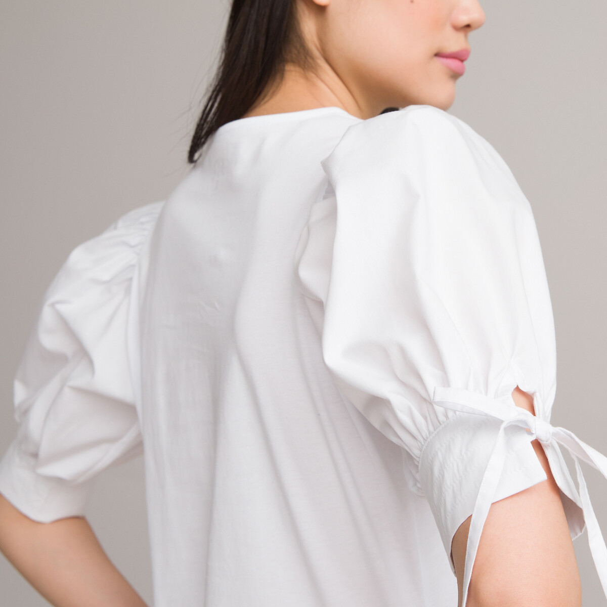 White short puff sleeve top best sale