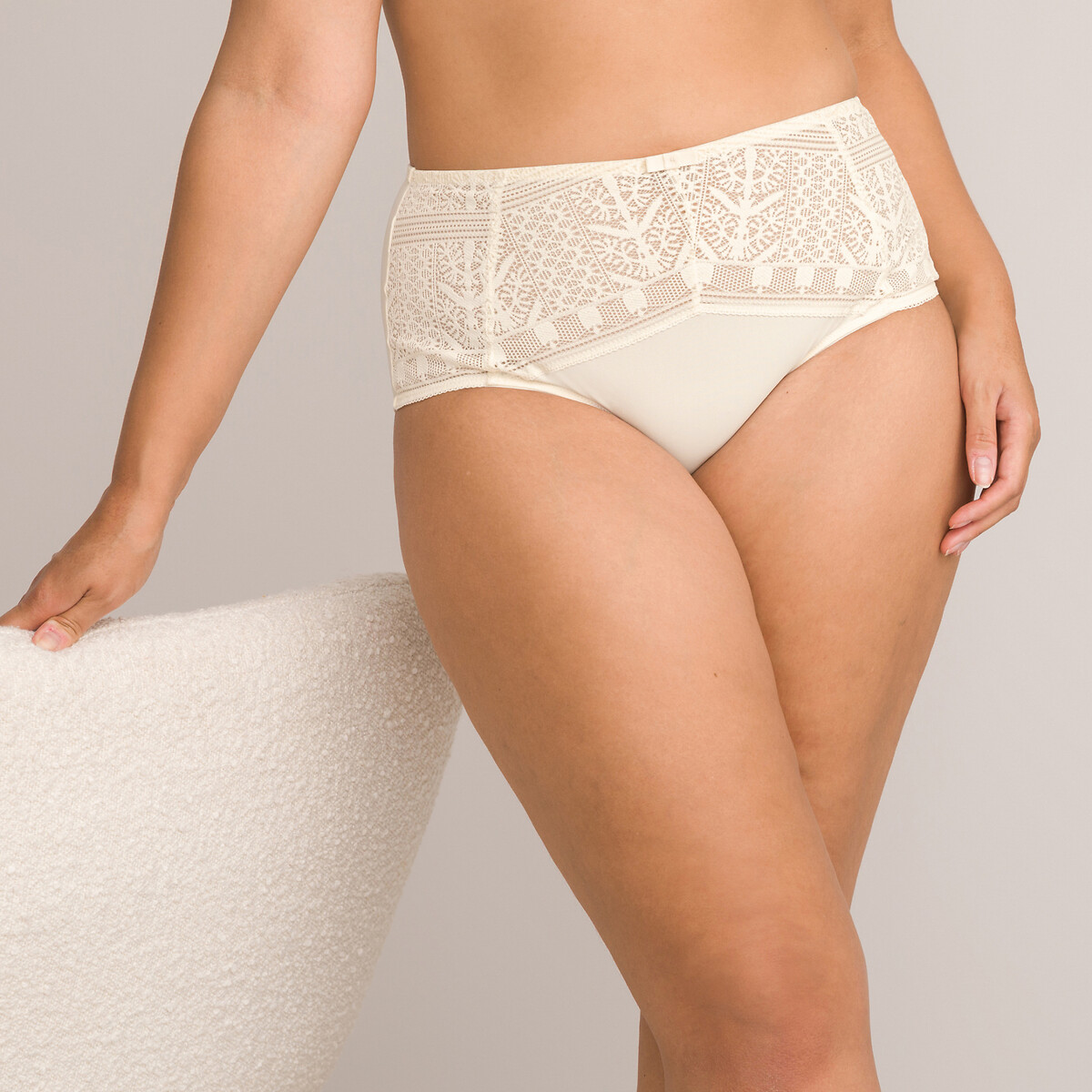 Women's microfibre and tulle knickers in Beige with polka dots