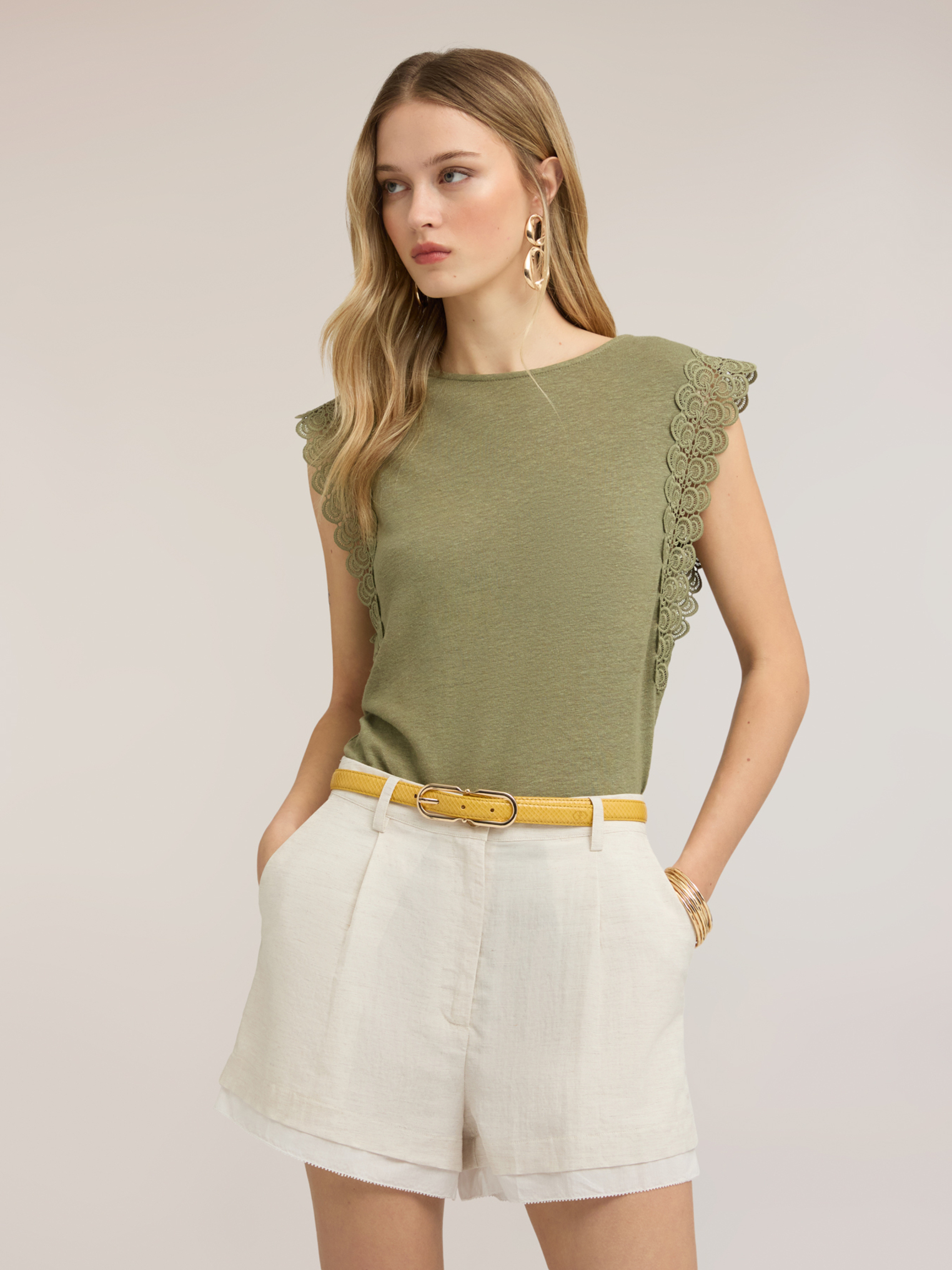 T-shirt avec inserts en dentelle, MOTIVI