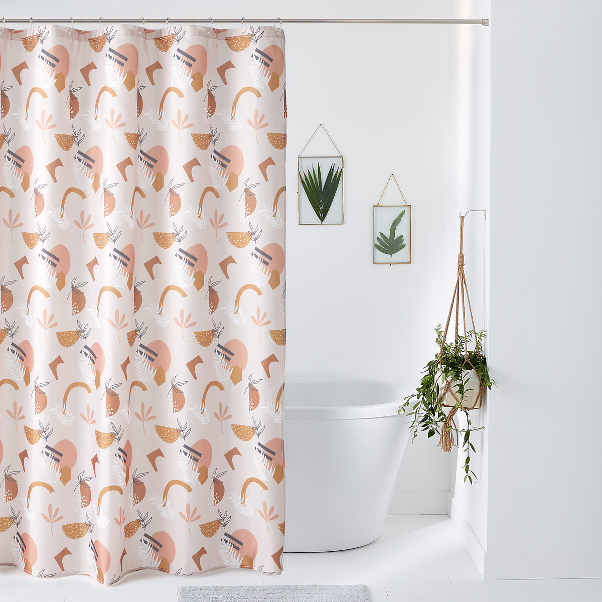 Product photograph of Aur S Patterned Shower Curtain from La Redoute UK