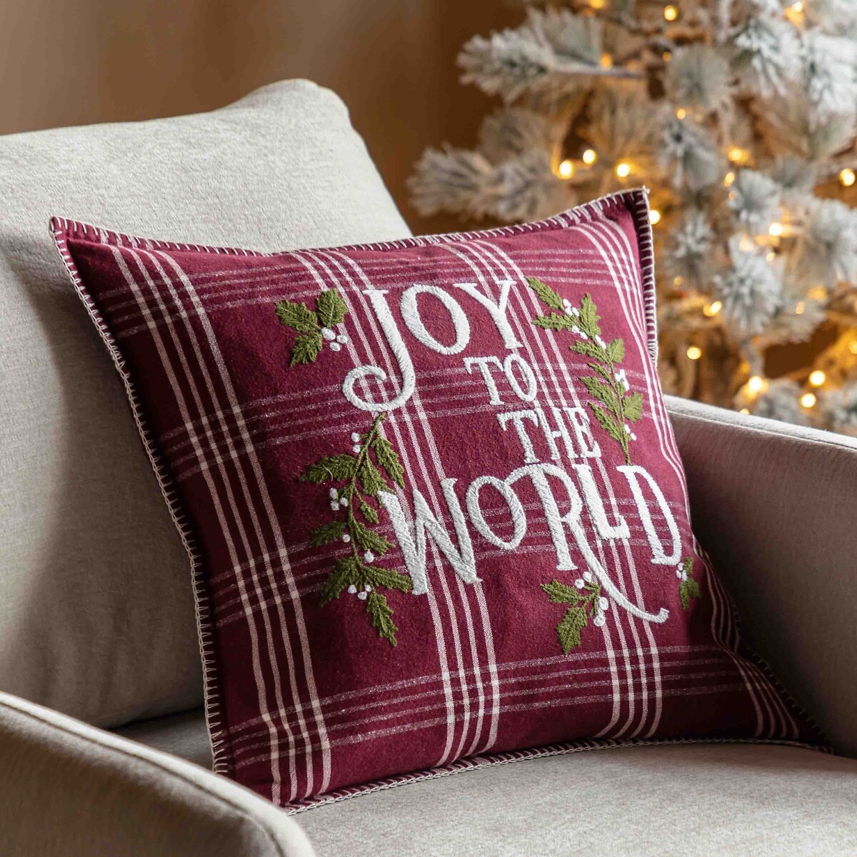 Vintage Joy to the World Cushion, ÉDITÉ