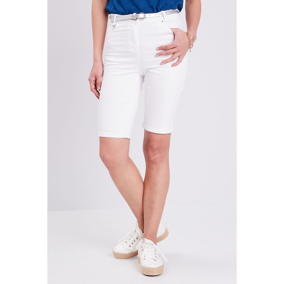 Short ajusté femme hot sale