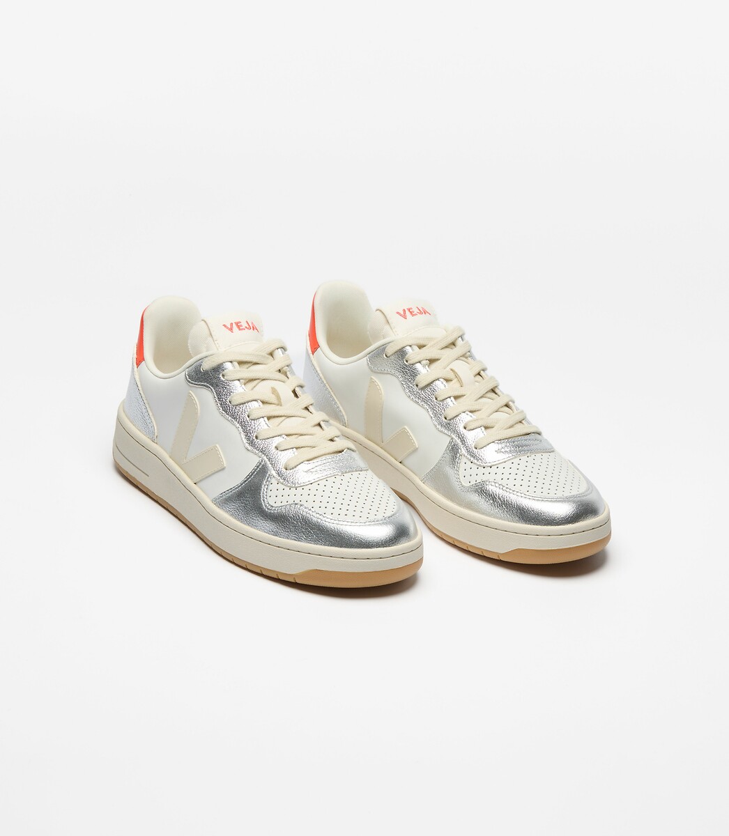 V-10 Leather Trainers, VEJA
