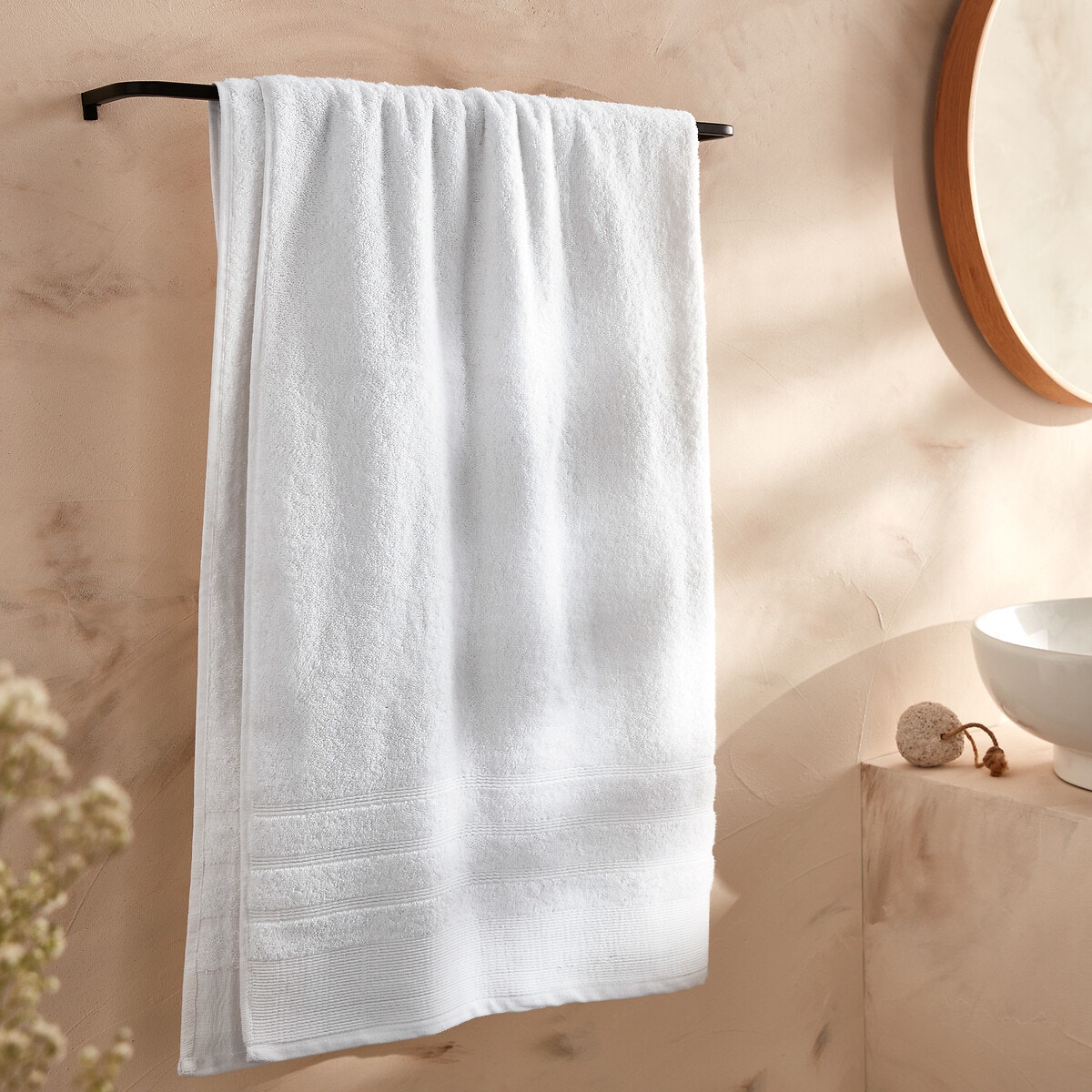 Serviettes de toilette noir et blanc La Redoute