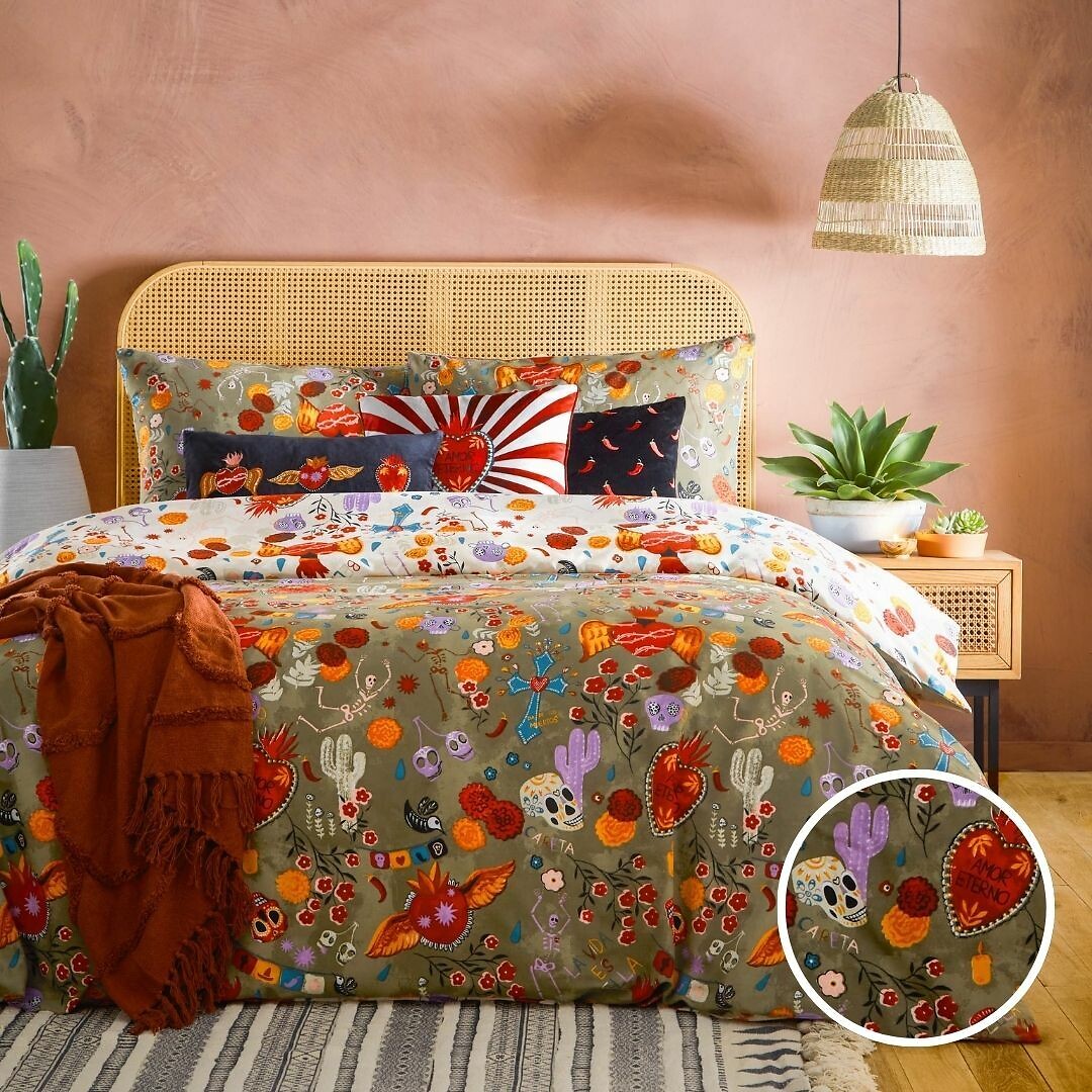 La Vida Festive Reversible Duvet Cover and Pillowcase Set, FURN.