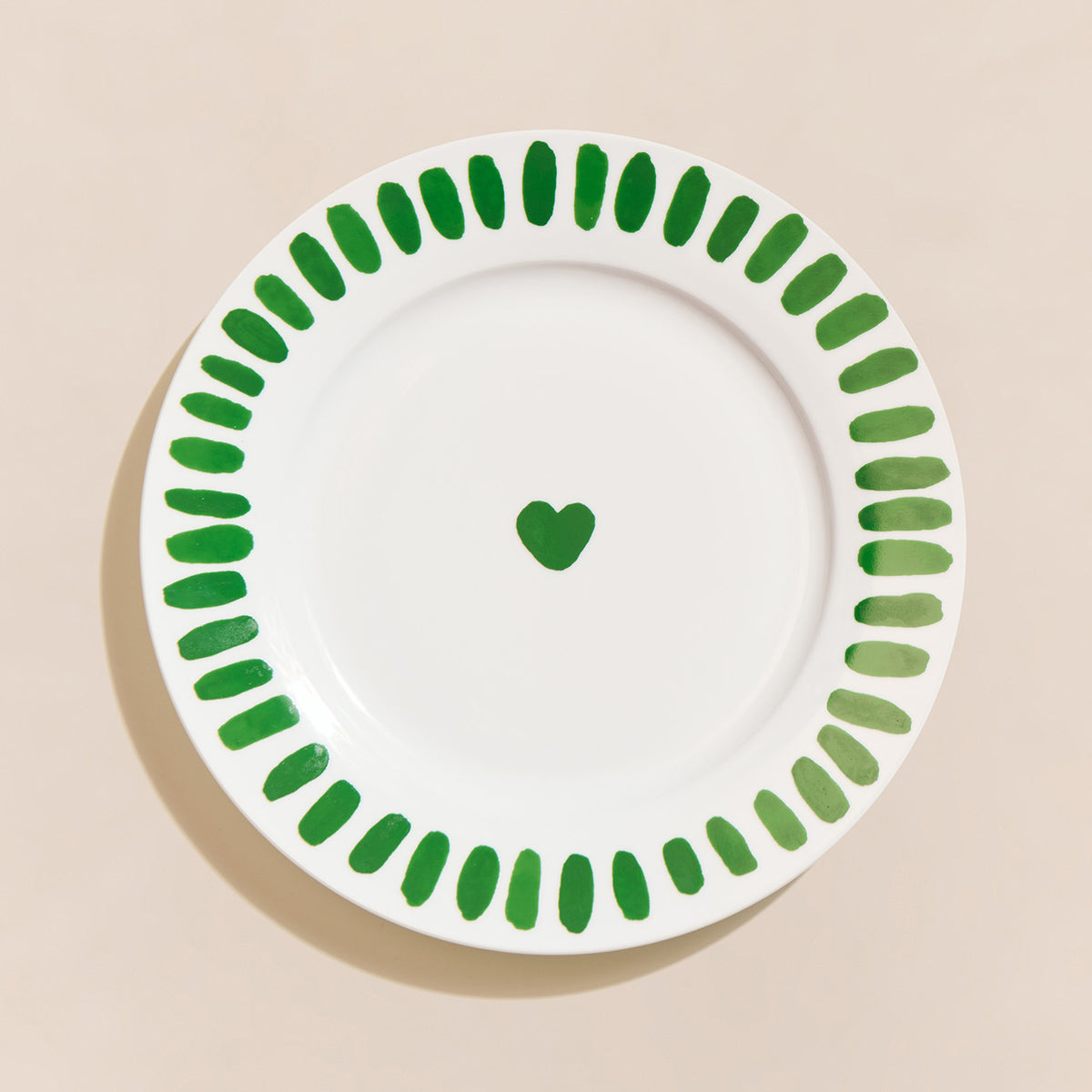 L'assiette cœur en porcelaine, PETIT CŒUR, EMOI EMOI