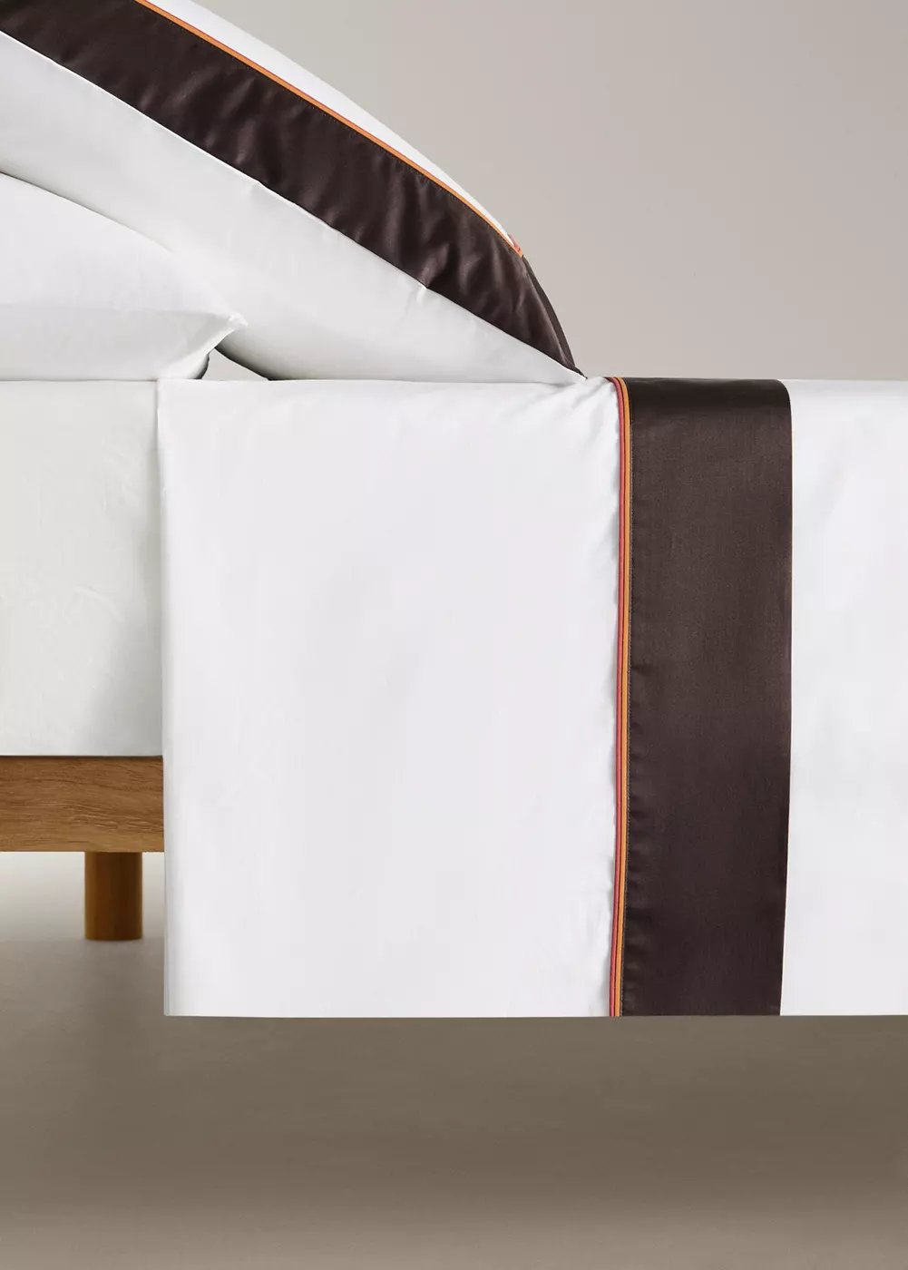 Drap plat en percale de coton 200 fils bord satin lit 180/200 cm, MANGO HOME