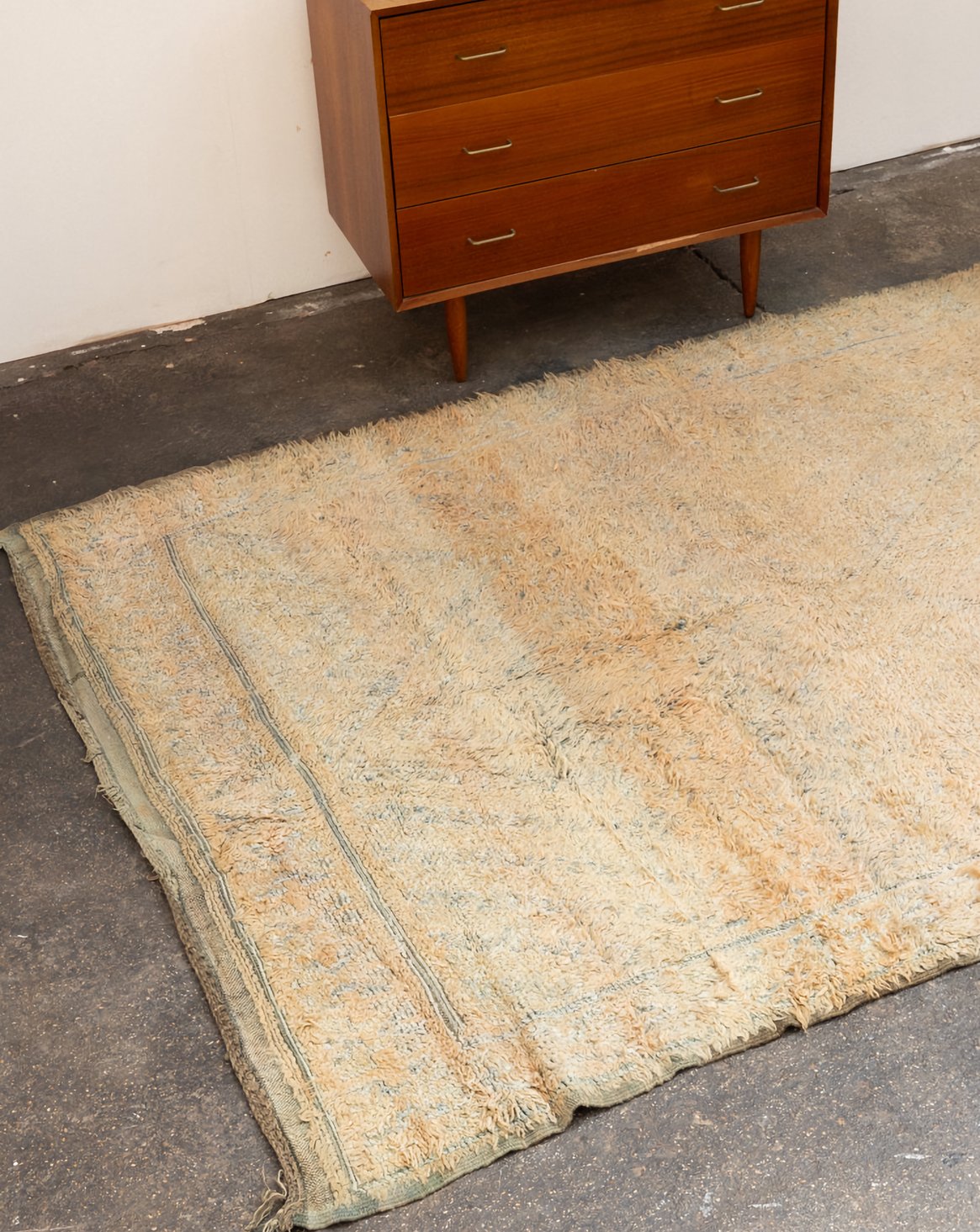 Grand tapis vert en laine Olivier N°29 - Bon état, DEBONGOUT