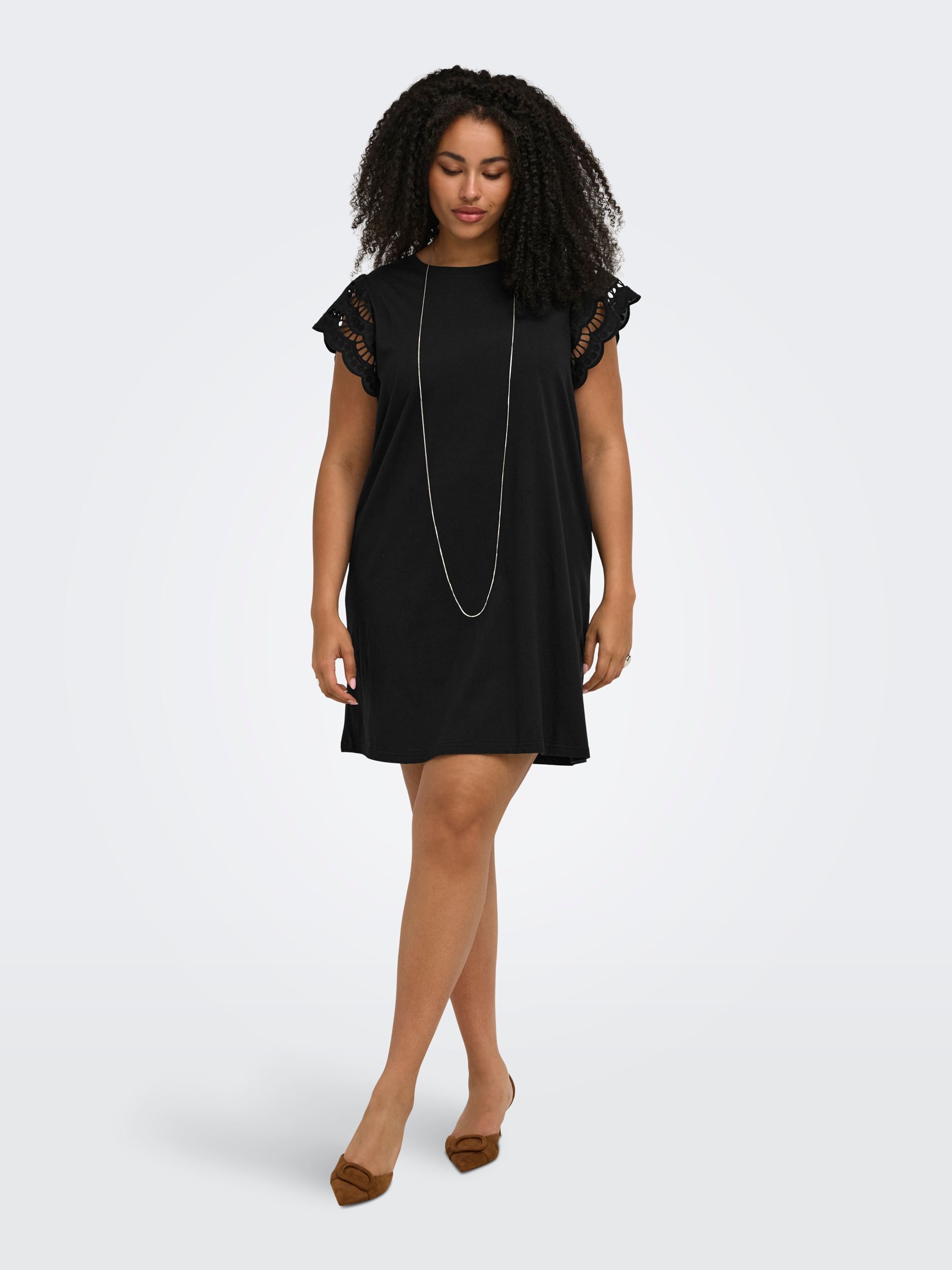 Robe, ONLY CARMAKOMA