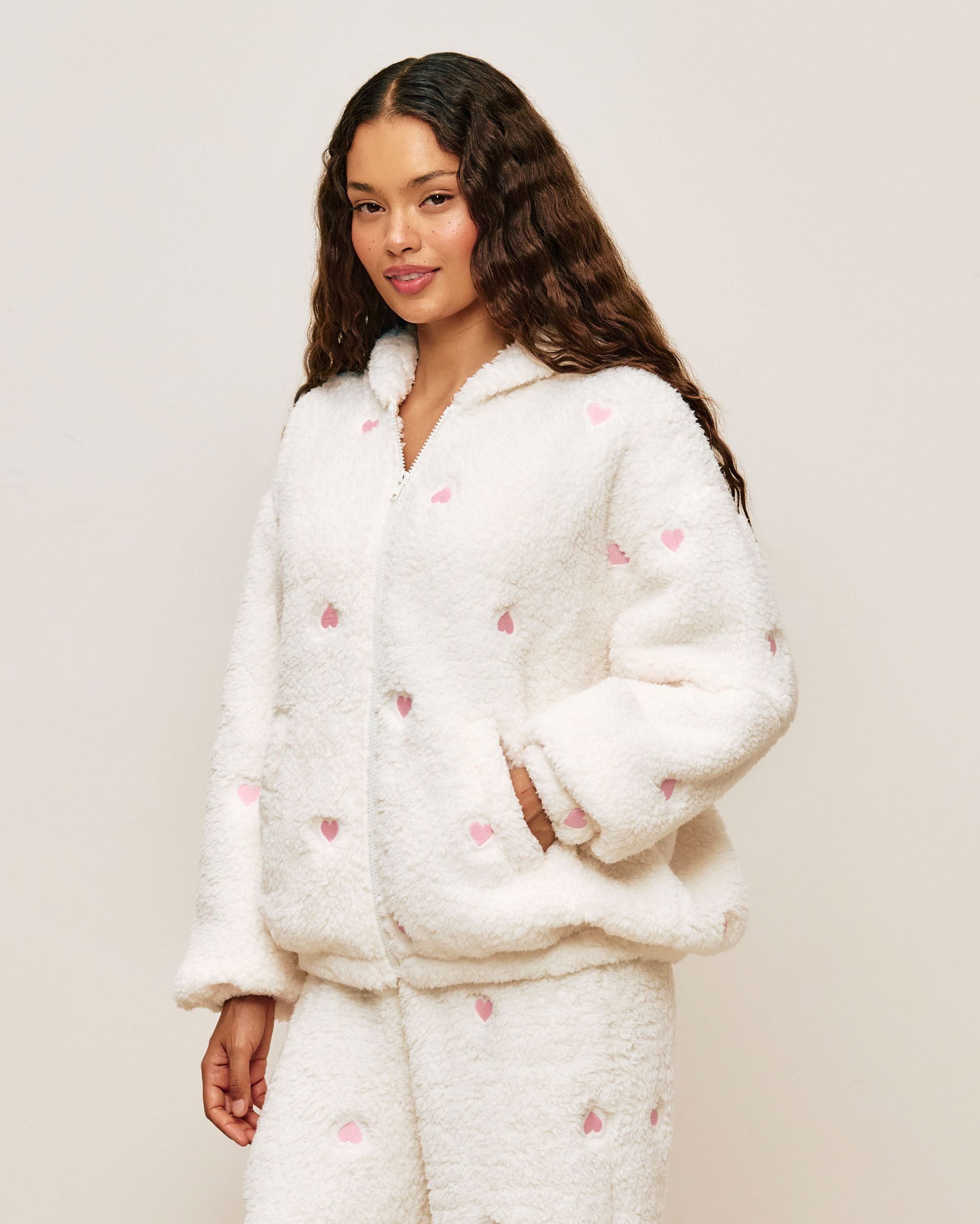 Veste en sherpa brodée de coeurs HEARTBRODIZ, UNDIZ