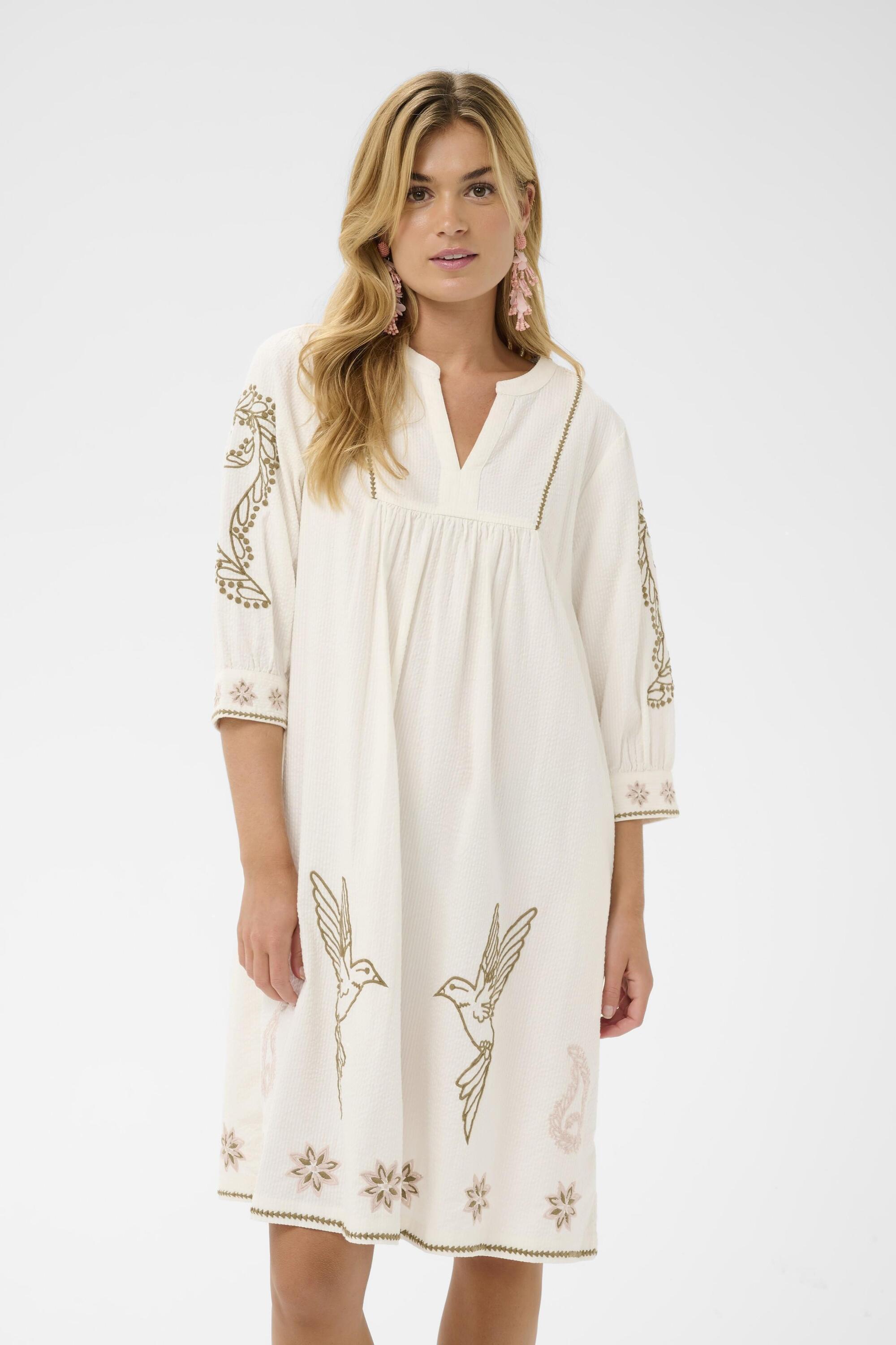 Robe, CREAM