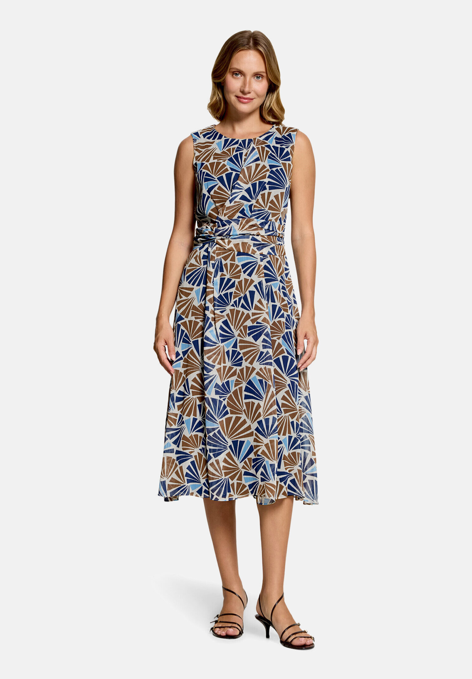 Robe longueur midi sans manches, BETTY & CO