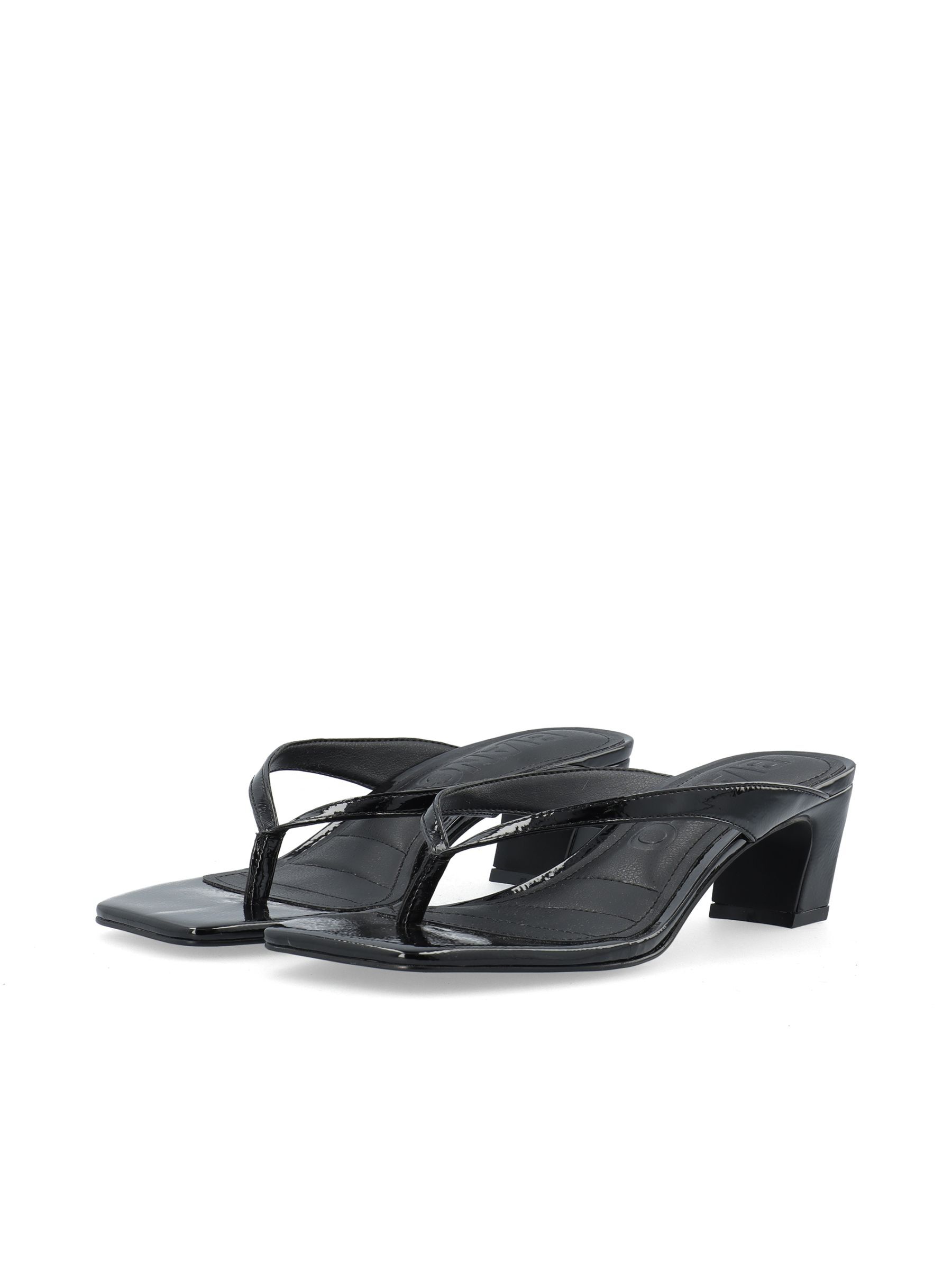 Talons Hauts, BIANCO