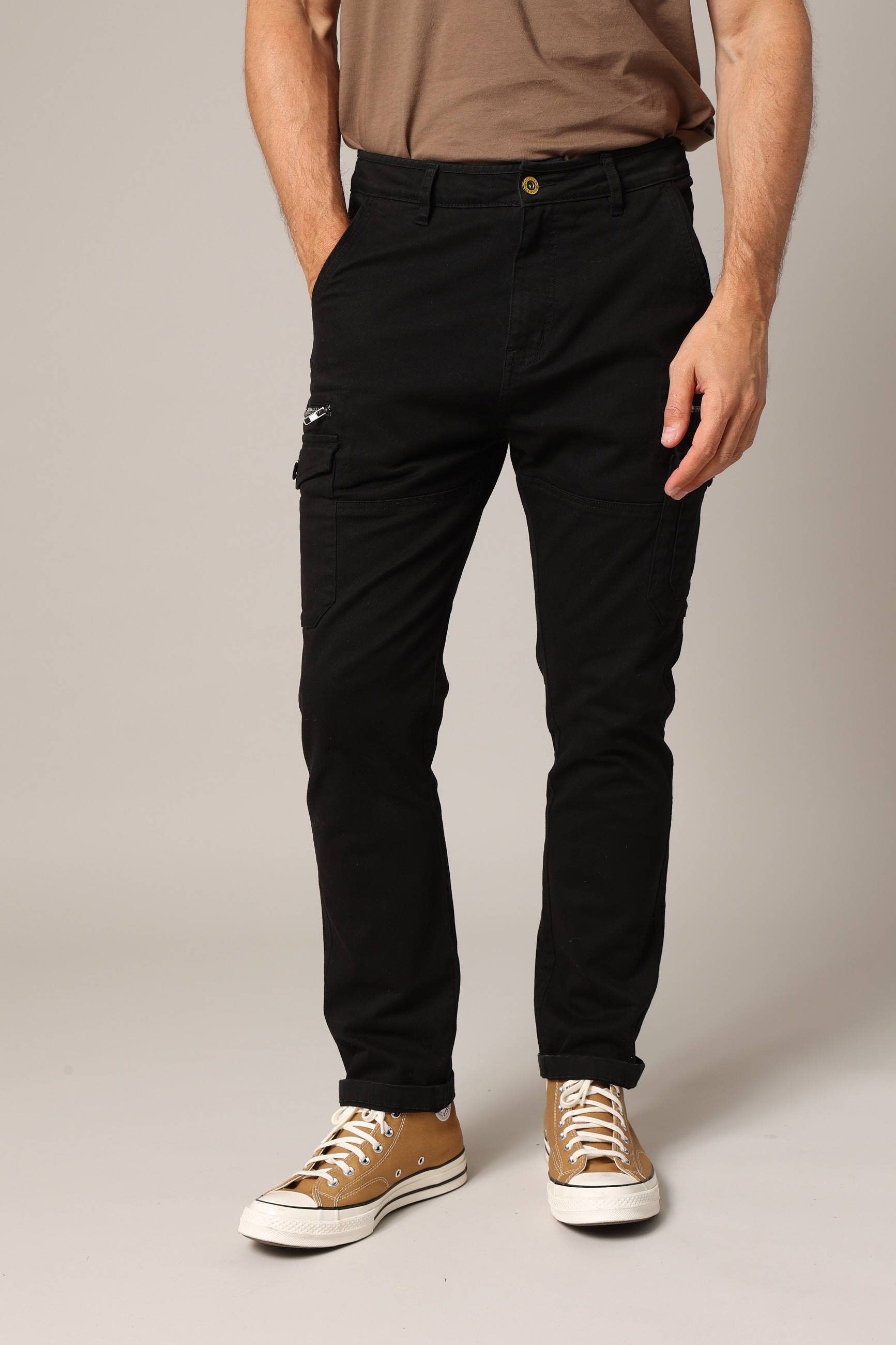 Pantalon cargo avec poches et fermeture zippée DANASON, DEELUXE