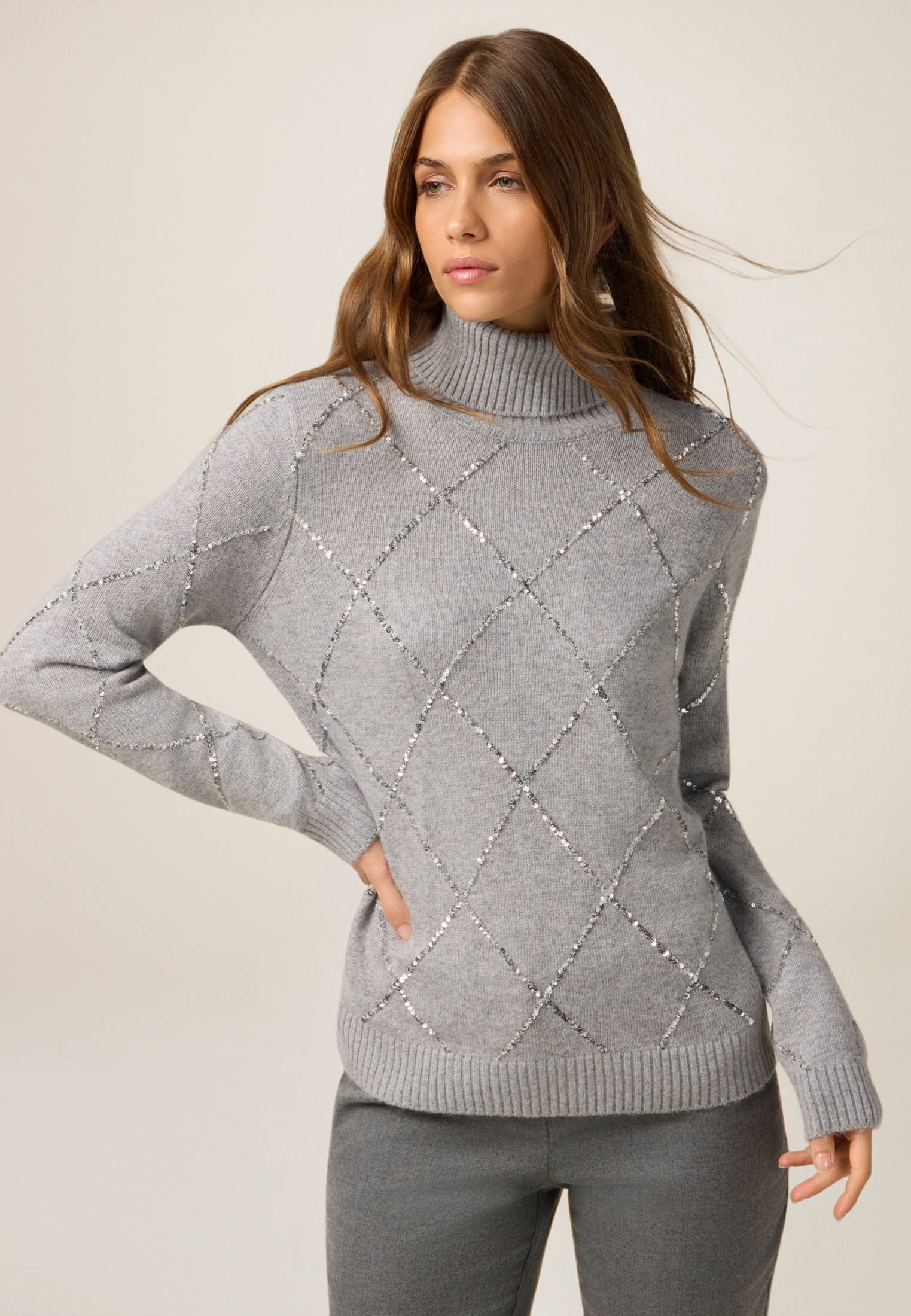 Pull à col roulé avec paillettes, OLTRE