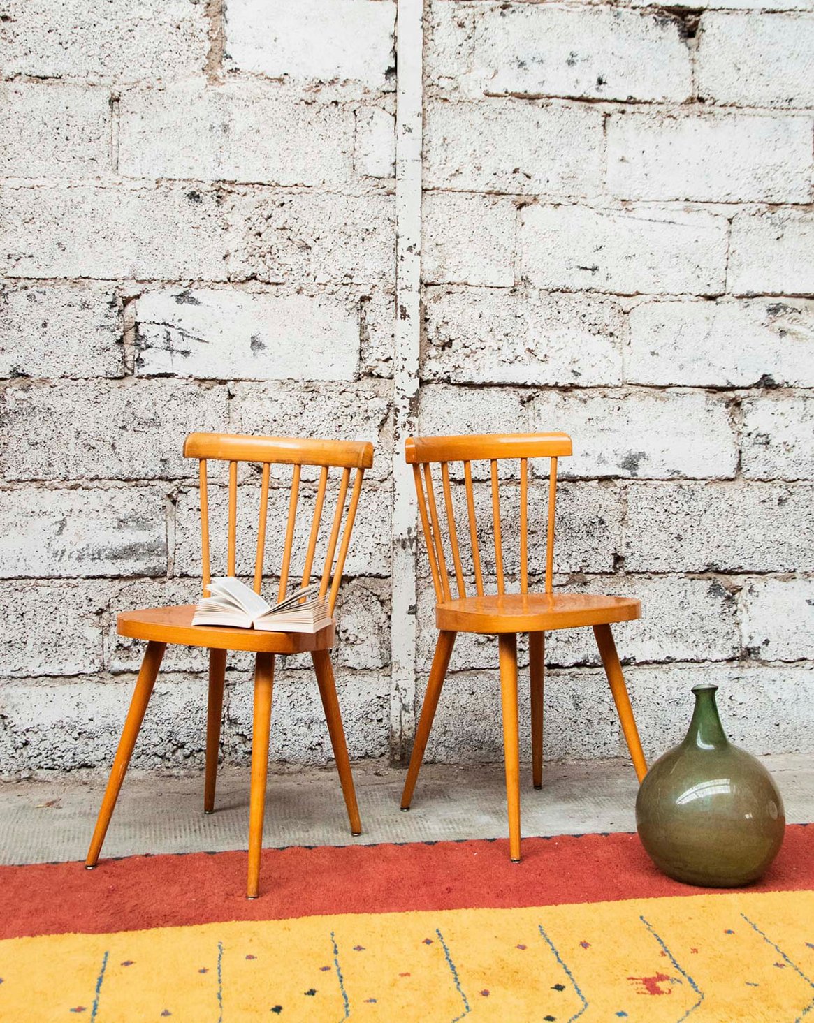 Paire de chaises style Baumann Alma N°730 - Bon état, DEBONGOUT