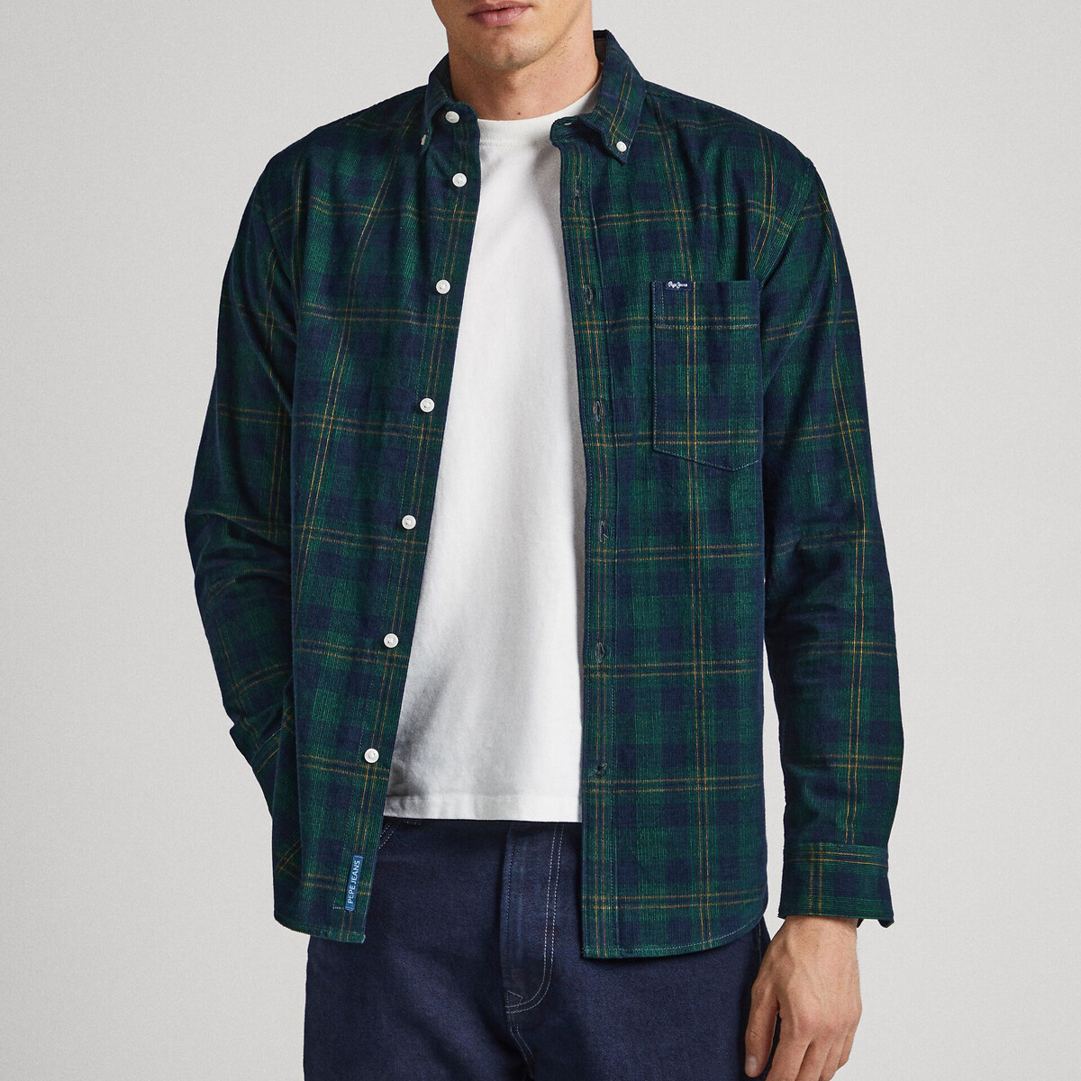 checked cotton shirt with buttoned collar