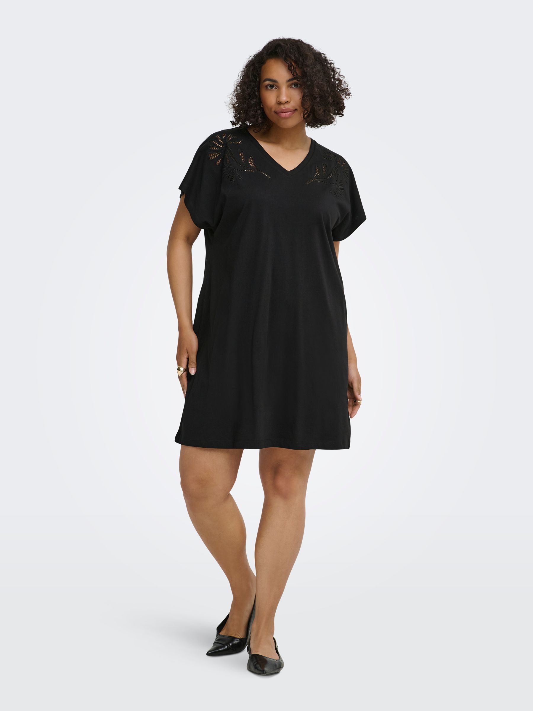 Robe, ONLY CARMAKOMA