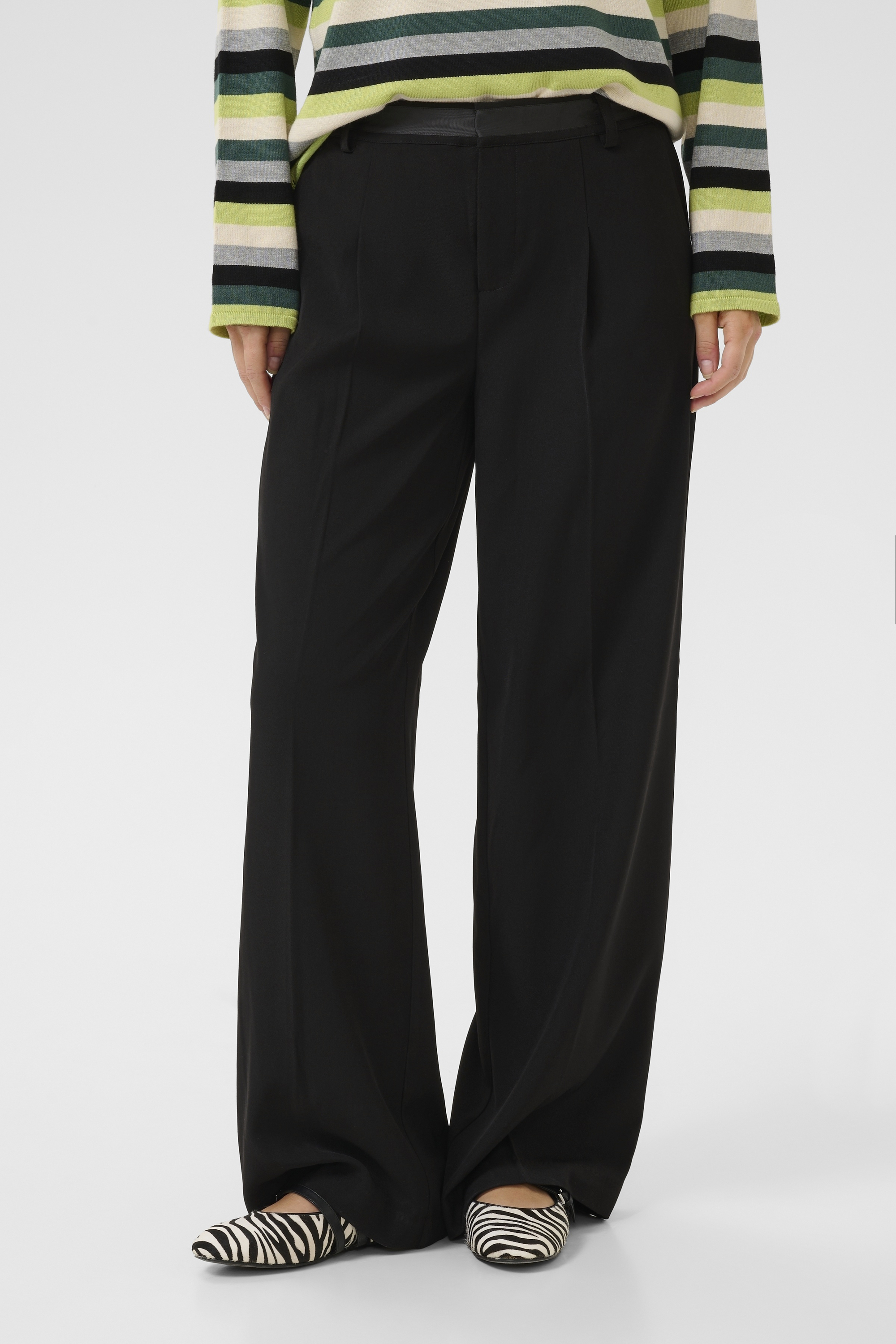 Pantalon casual, CULTURE