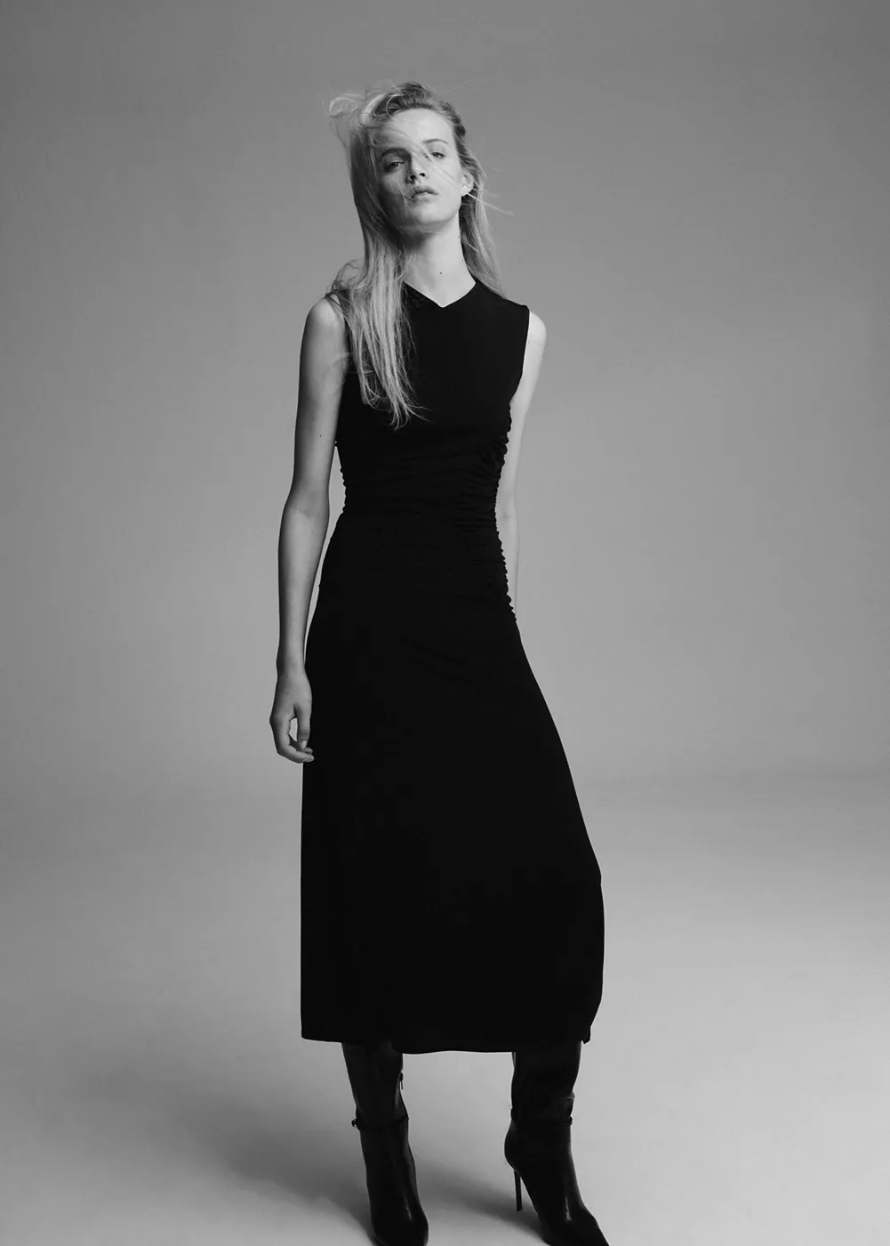 Robe longue avec détails drapés, MANGO