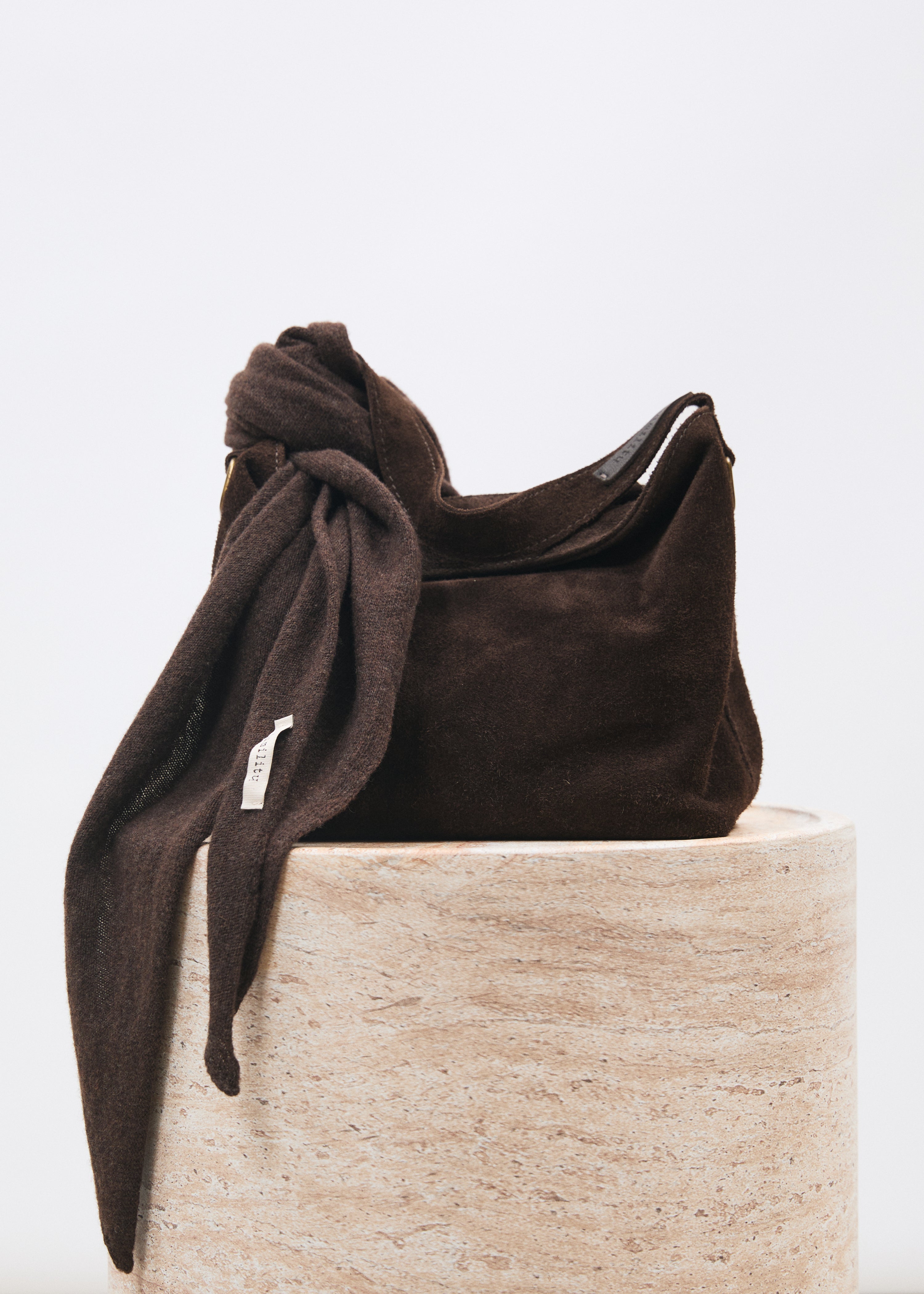 Sac en daim, HUMILITY