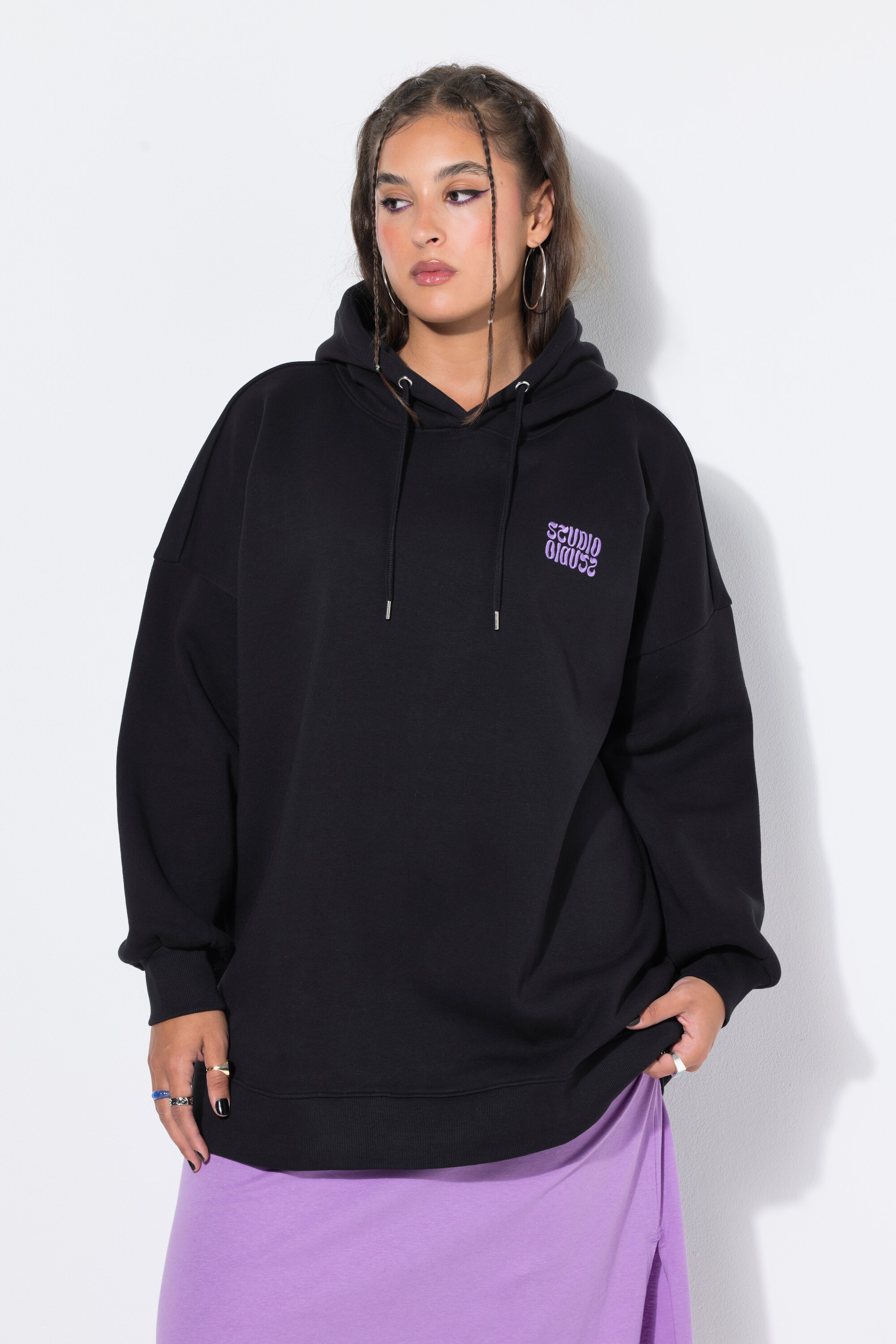 Sweat-shirt oversize, broderie et capuche, STUDIO UNTOLD