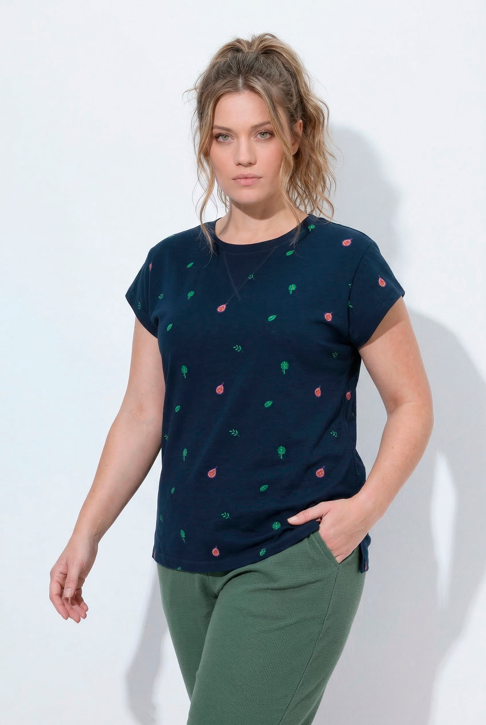 T-shirt en coton bio, motif artichauts, ULLA POPKEN