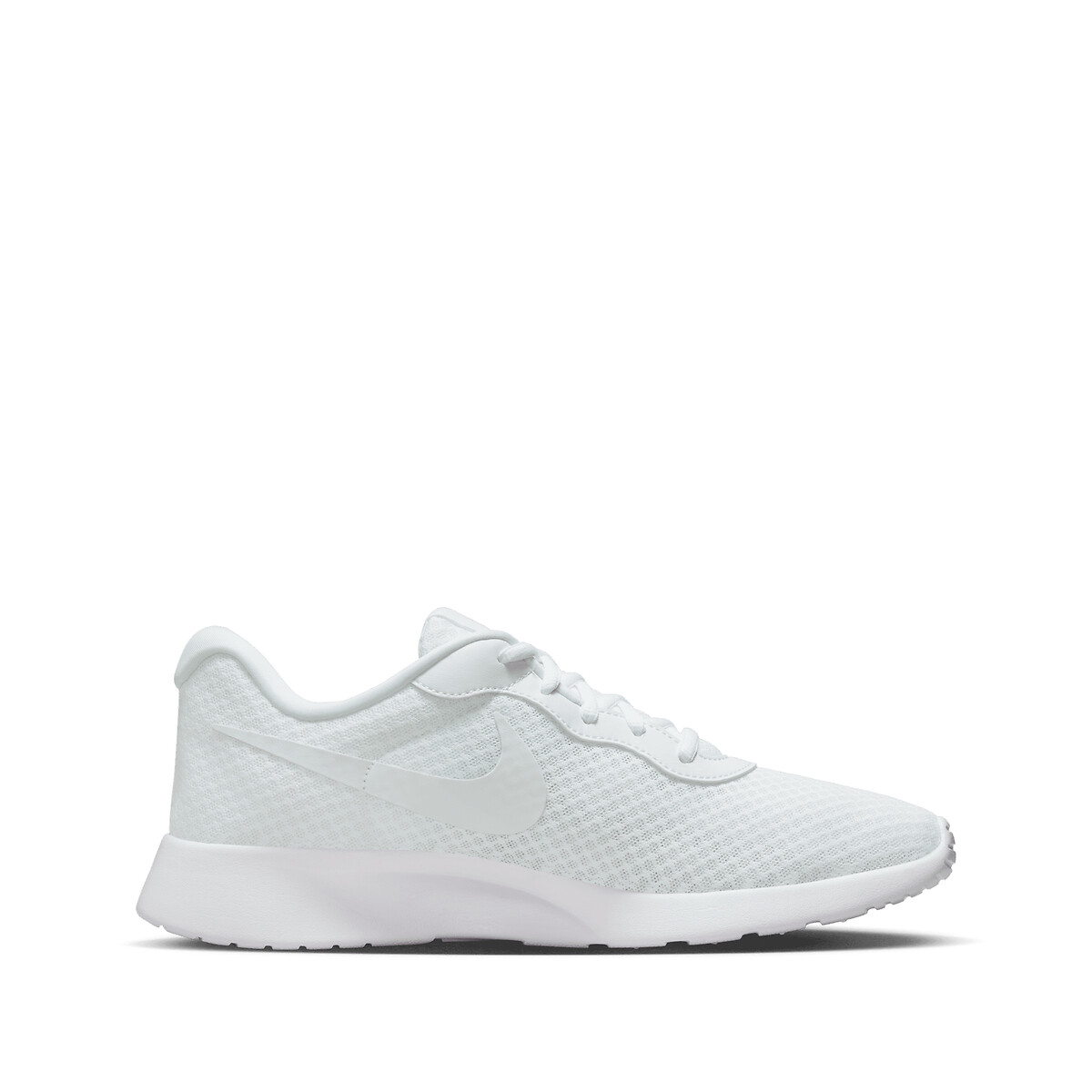 White nike tanjun 2025 trainers