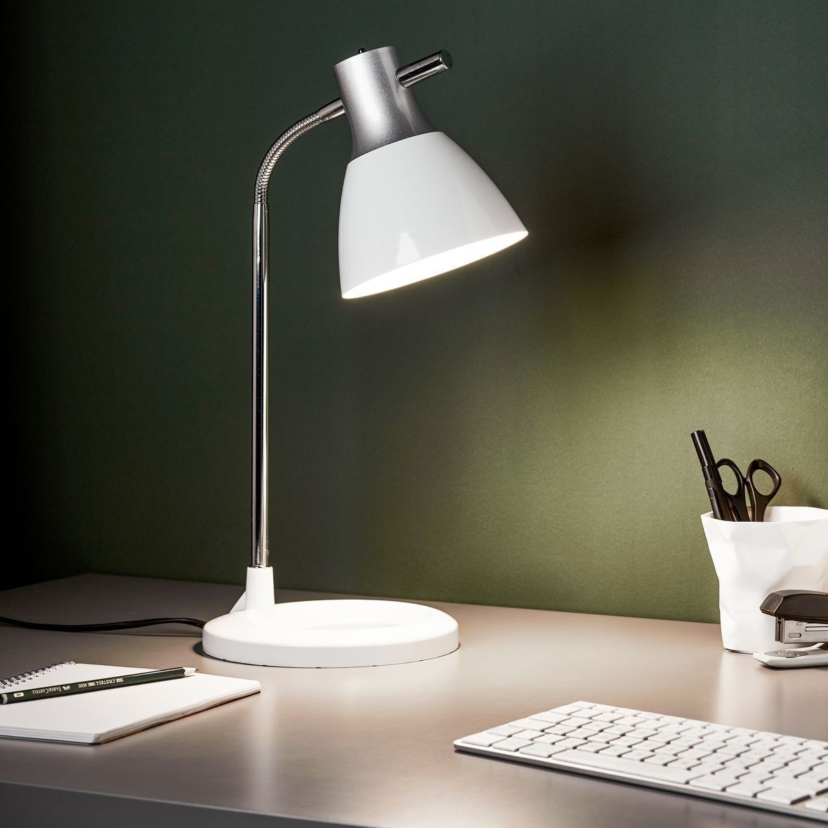 Lampe JAN, BRILLIANT