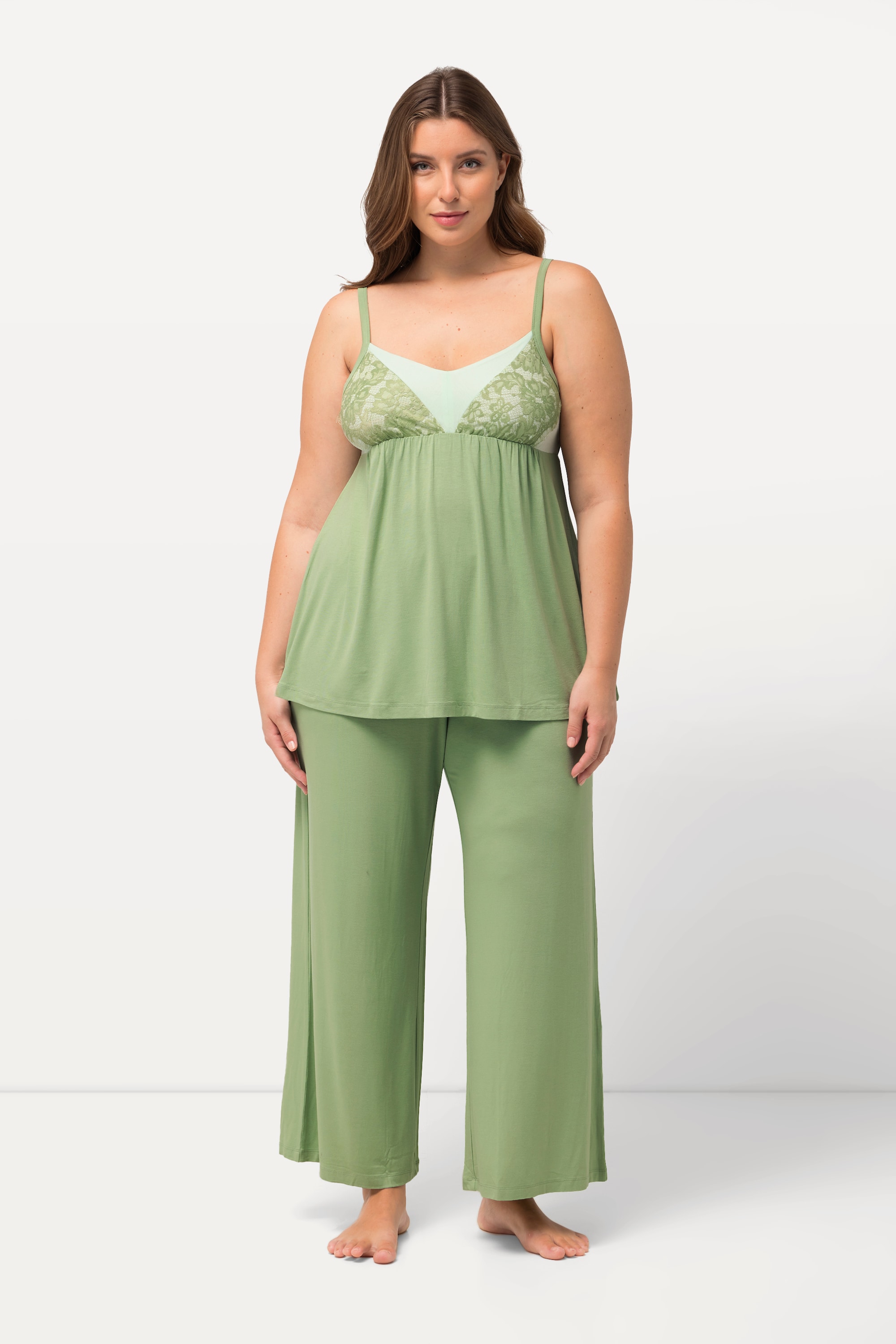 Pyjama avec bord en dentelle, ULLA POPKEN