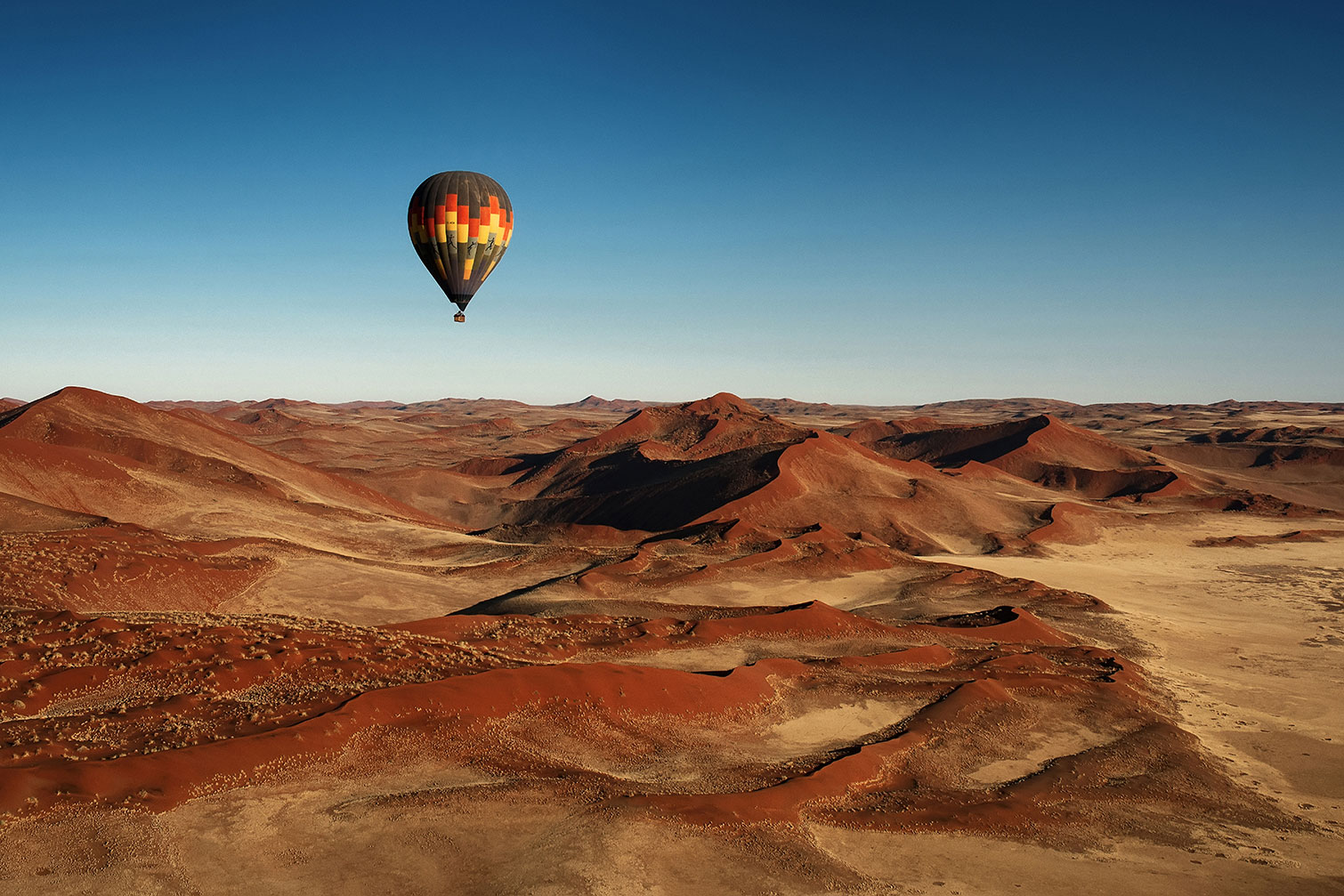 Tableau Vol au dessus du desert, HEXOA