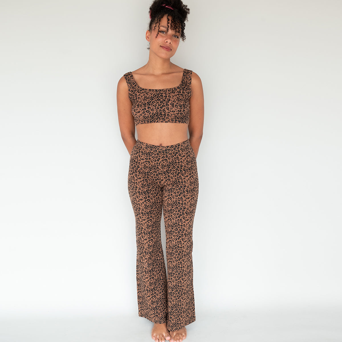 Pantalon évasé coton Léopard Marron, WE ARE JOLIES