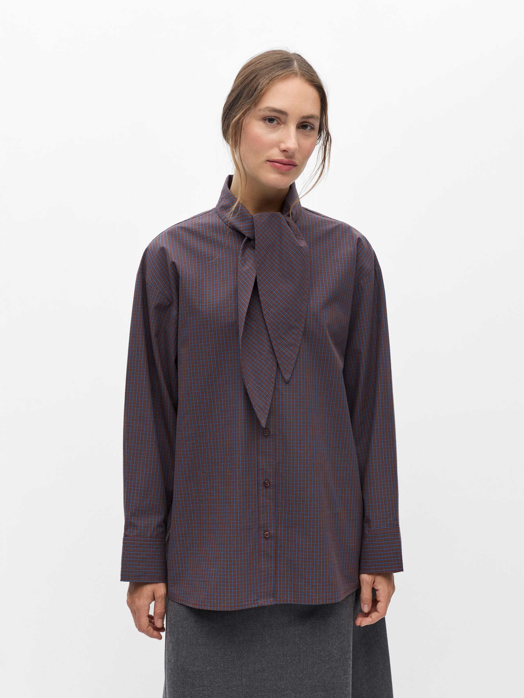 Chemise, OBJECT