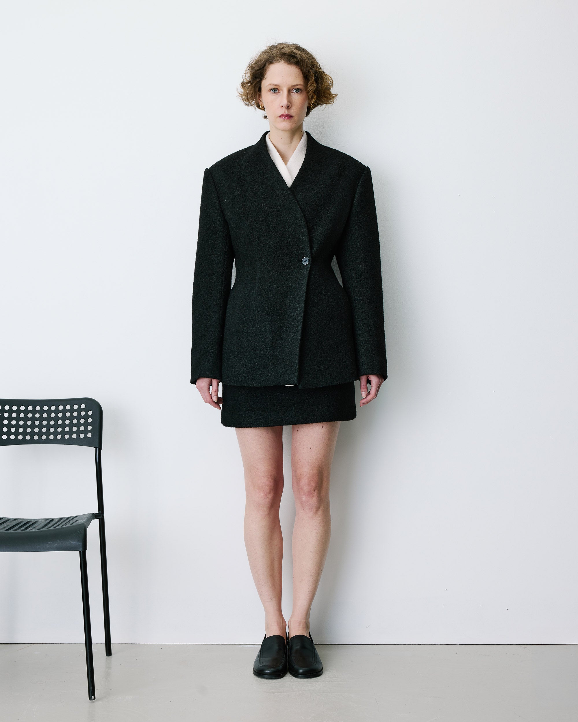 Blazer croisé en laine mélangée sans revers ecru Berlin, GRACE & MILA