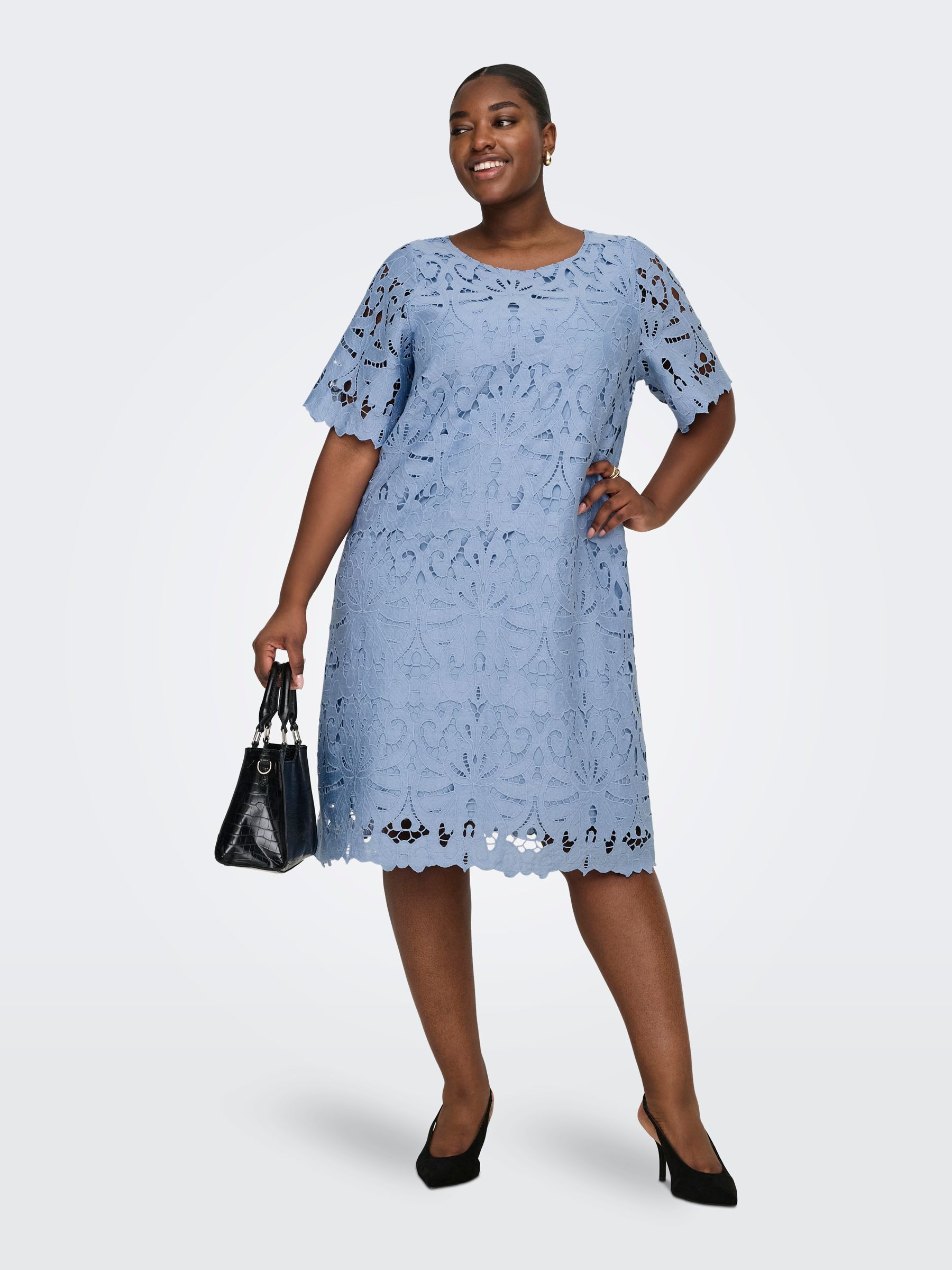 Robe, ONLY CARMAKOMA