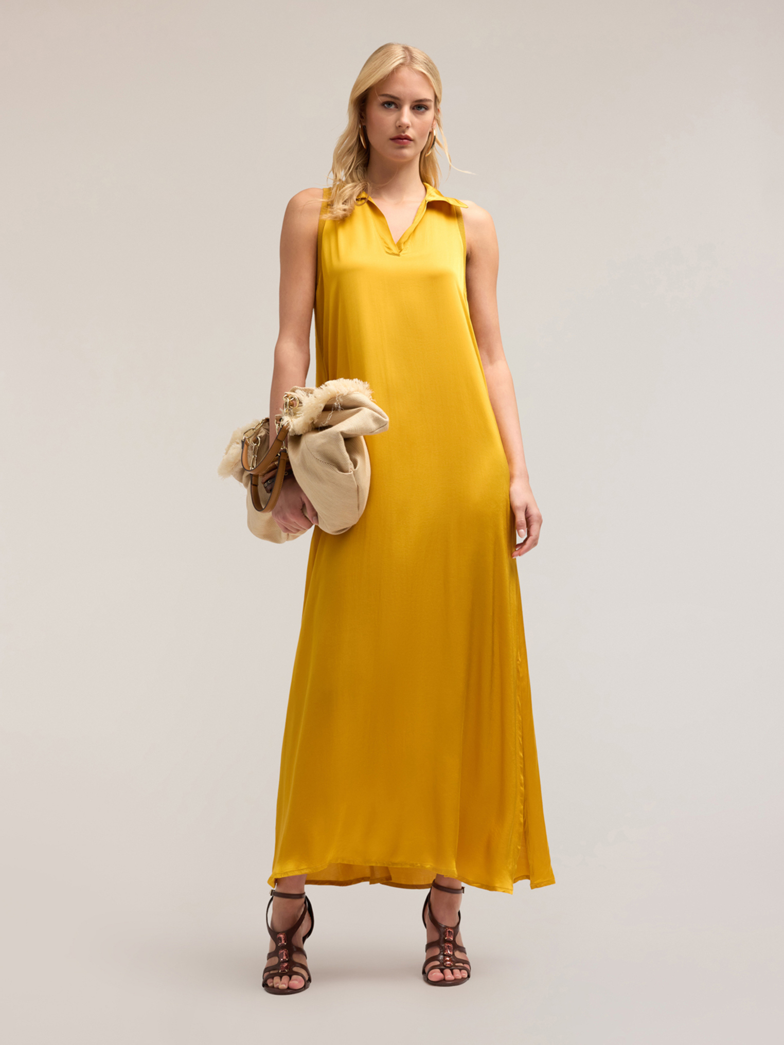 Robe longue avec col en satin, MOTIVI