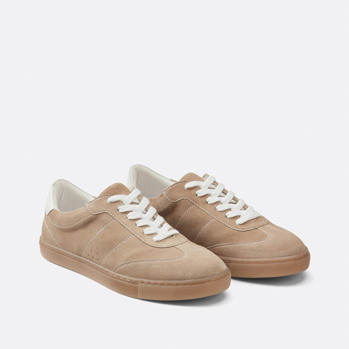 Scarpe Casual da uomo estate nuove scarpe da uomo piatte con suola morbida traspirante scarpe vulcanizzate da uomo comode sportive Casual alla moda in Mesh