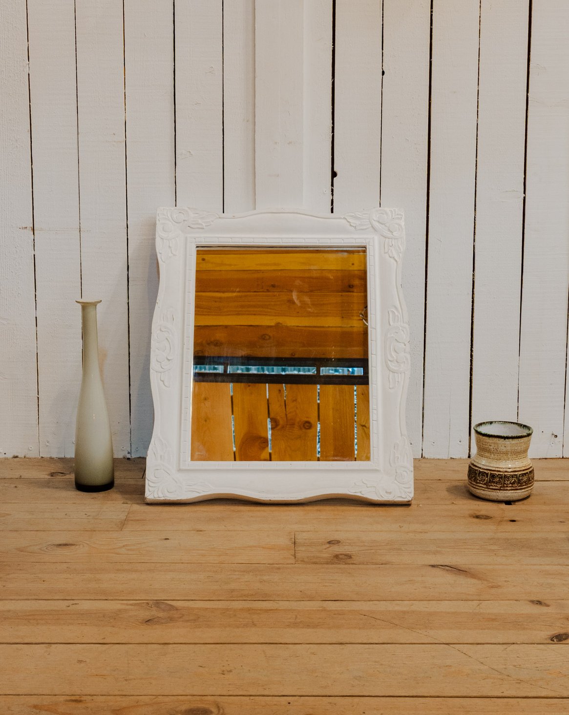 Miroir en bois blanc Georges N°1526 - Bon état, DEBONGOUT