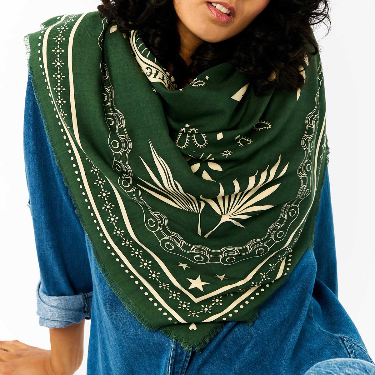 foulard écharpe en soie femme CB FOULARDS CBFE 2314 made in France Taille 40 cm x 140 cm