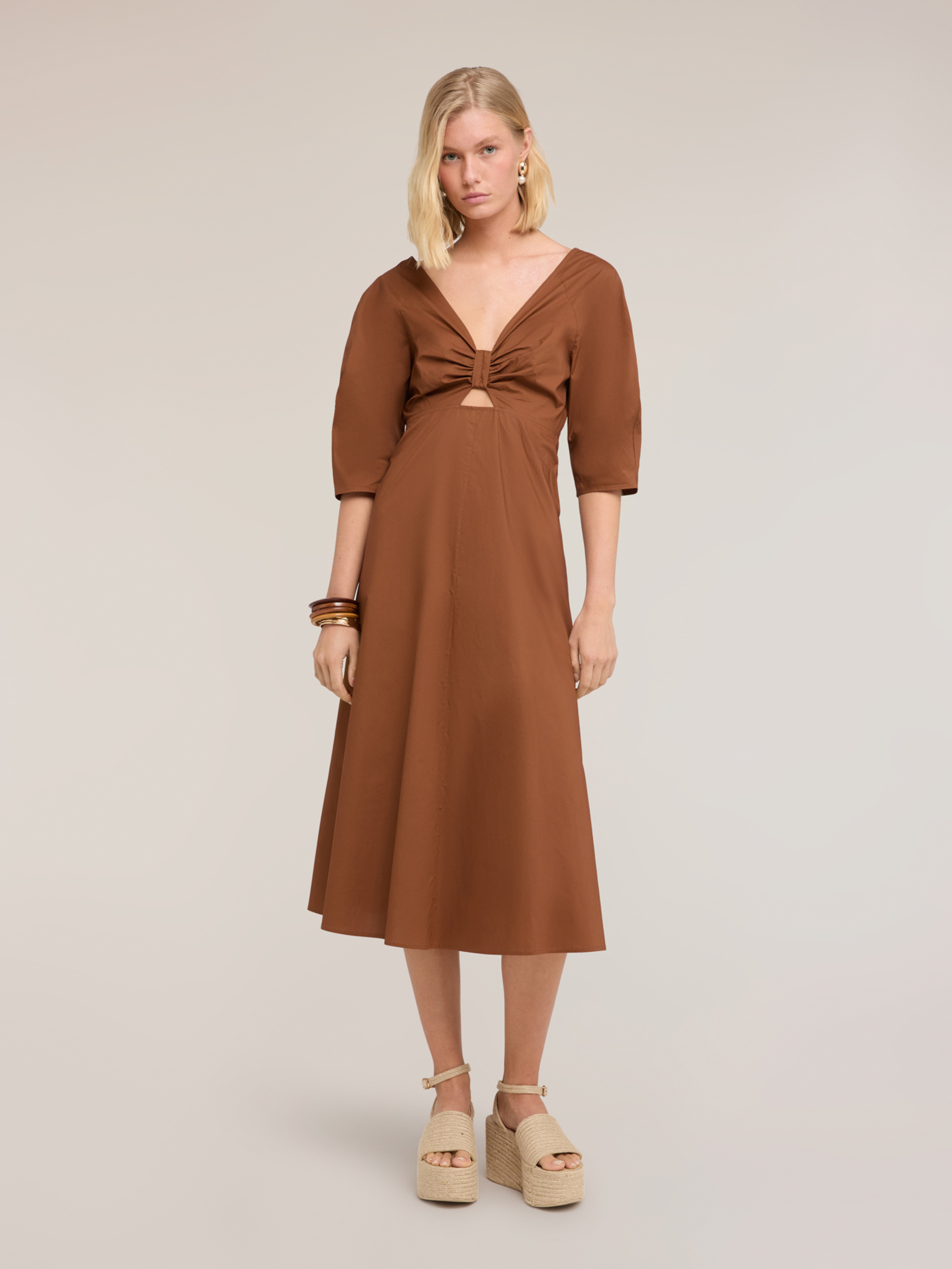 Robe évasée avec nœud dans le dos, MOTIVI