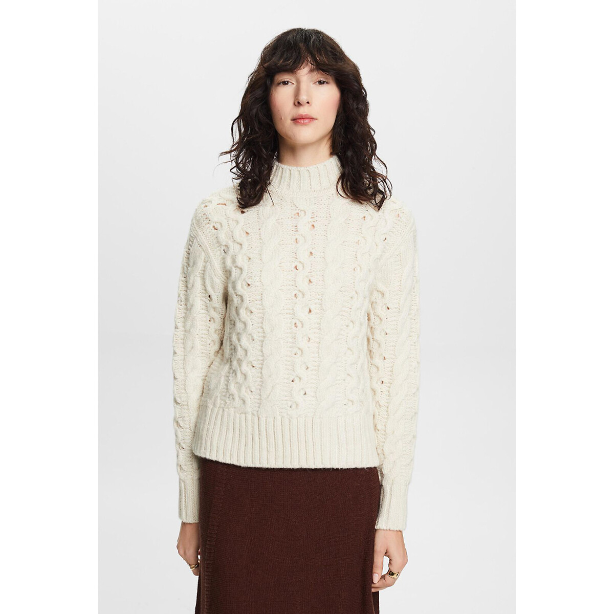 Chunky Cable Knit Jumper with Crew Neck