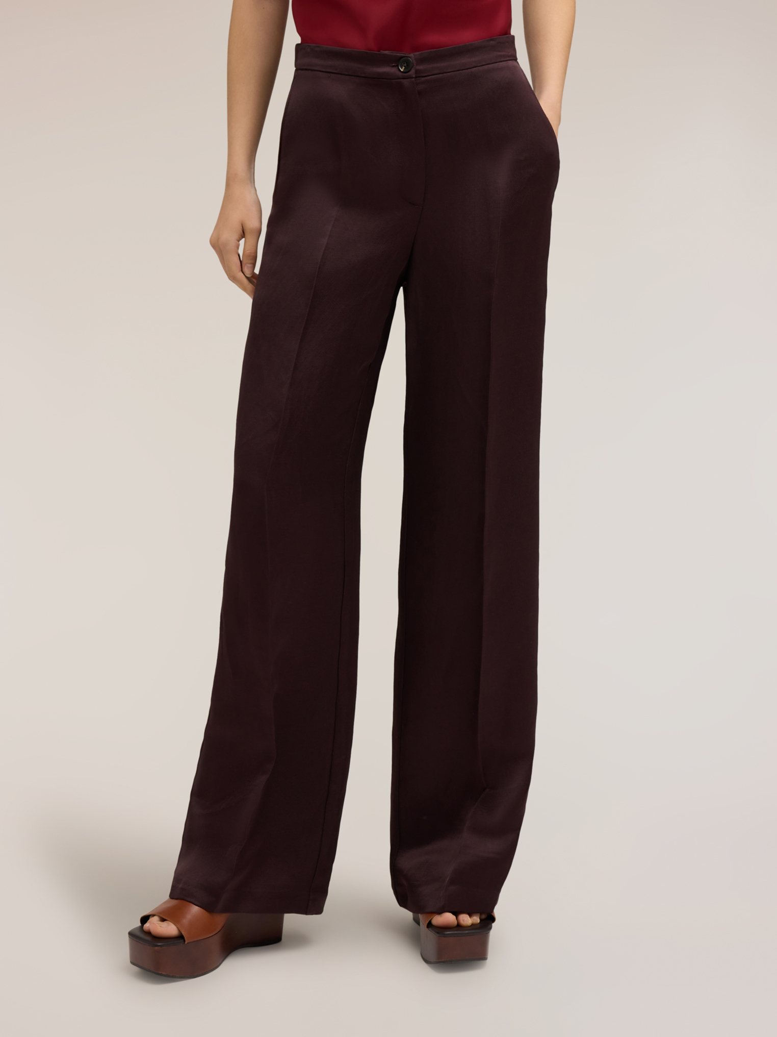 Pantalon palazzo, MOTIVI