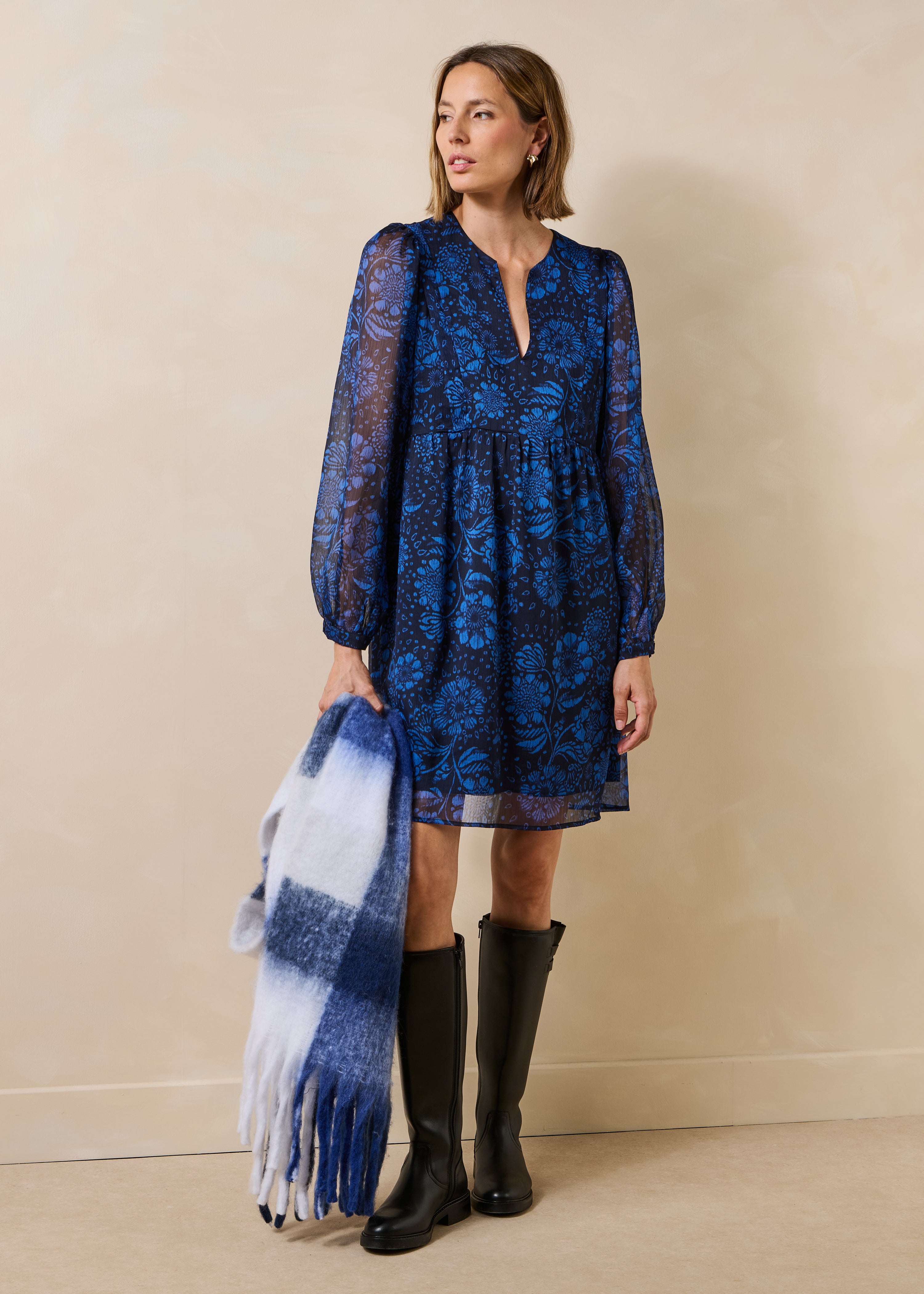 Robe courte à imprimé fleuri manches longues, LA FEE MARABOUTEE