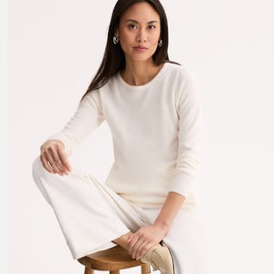 Pull col rond en fine maille au toucher très doux ANNE WEYBURN