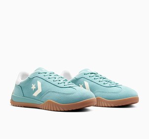 Baskets Run Star Trainer Seasonal Color CONVERSE