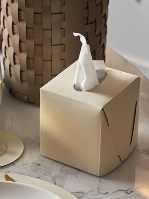 Салфетница с комплектом бумажных салфеток из натуральной кожи, 12 x 12 x H12 см SO'HOME