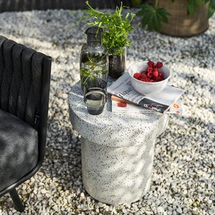 Bijzettafel in terrazzo, Madina LA REDOUTE INTERIEURS